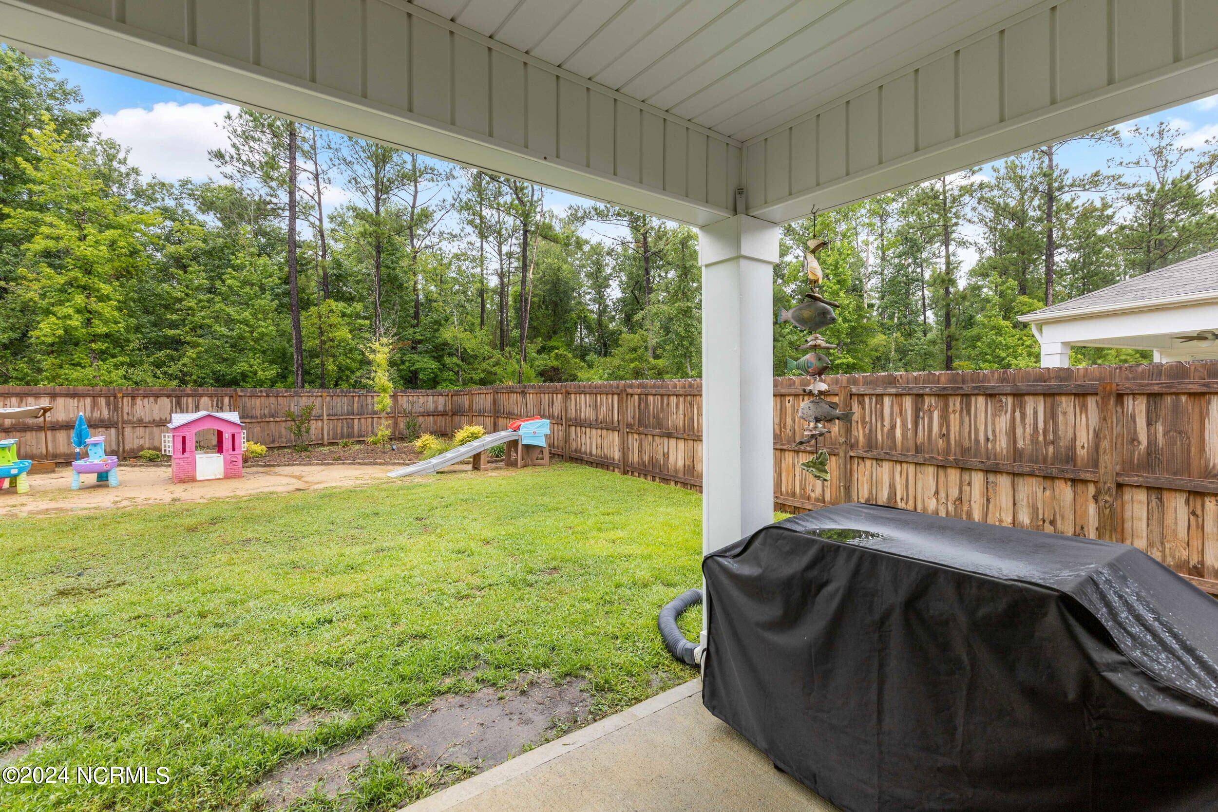 744 Buckeye Road NE