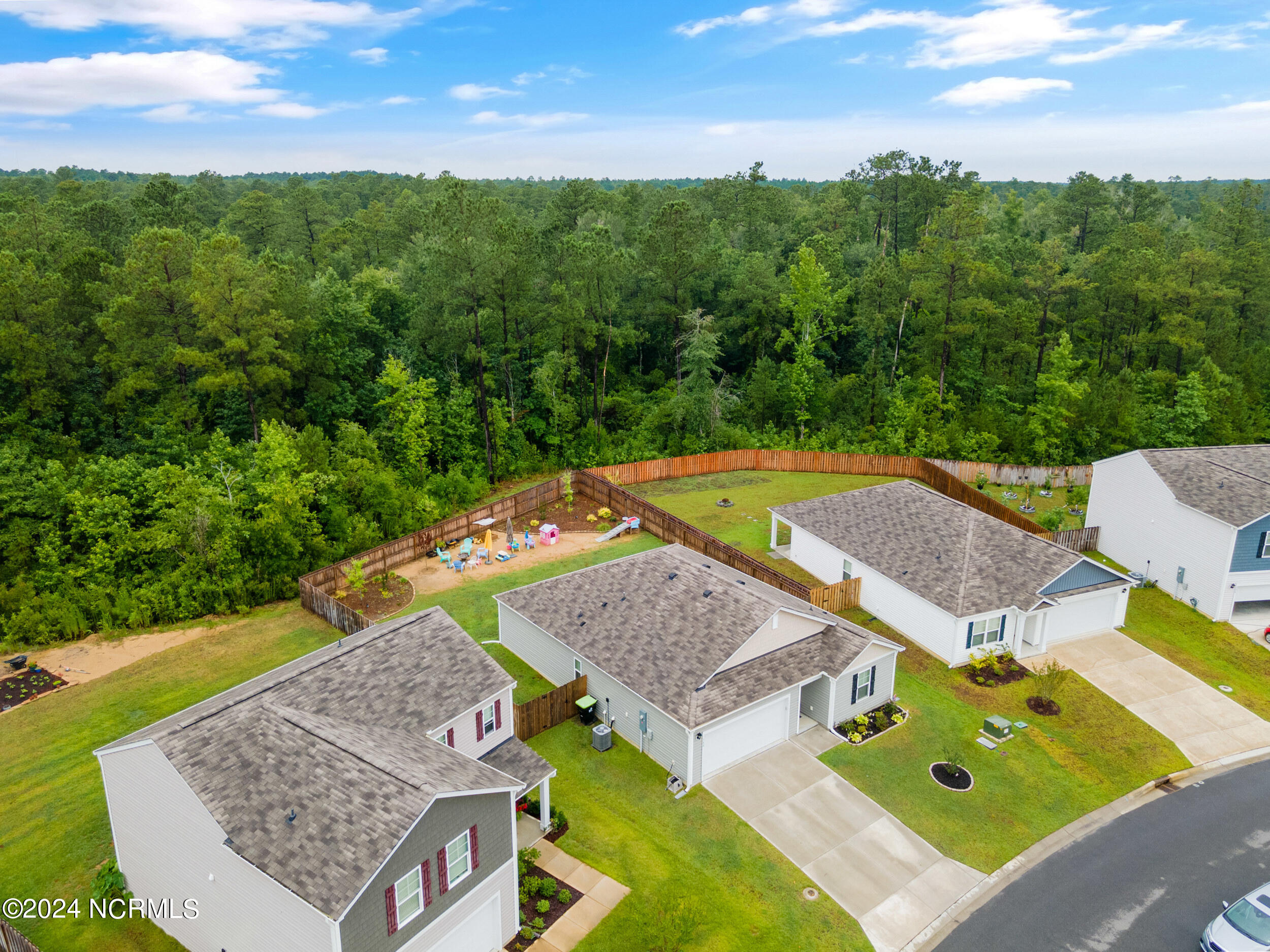 744 Buckeye Road NE