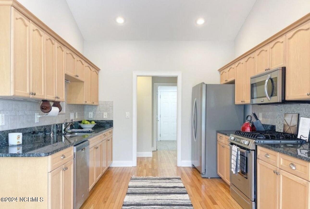 6213 Sugar Pine Drive