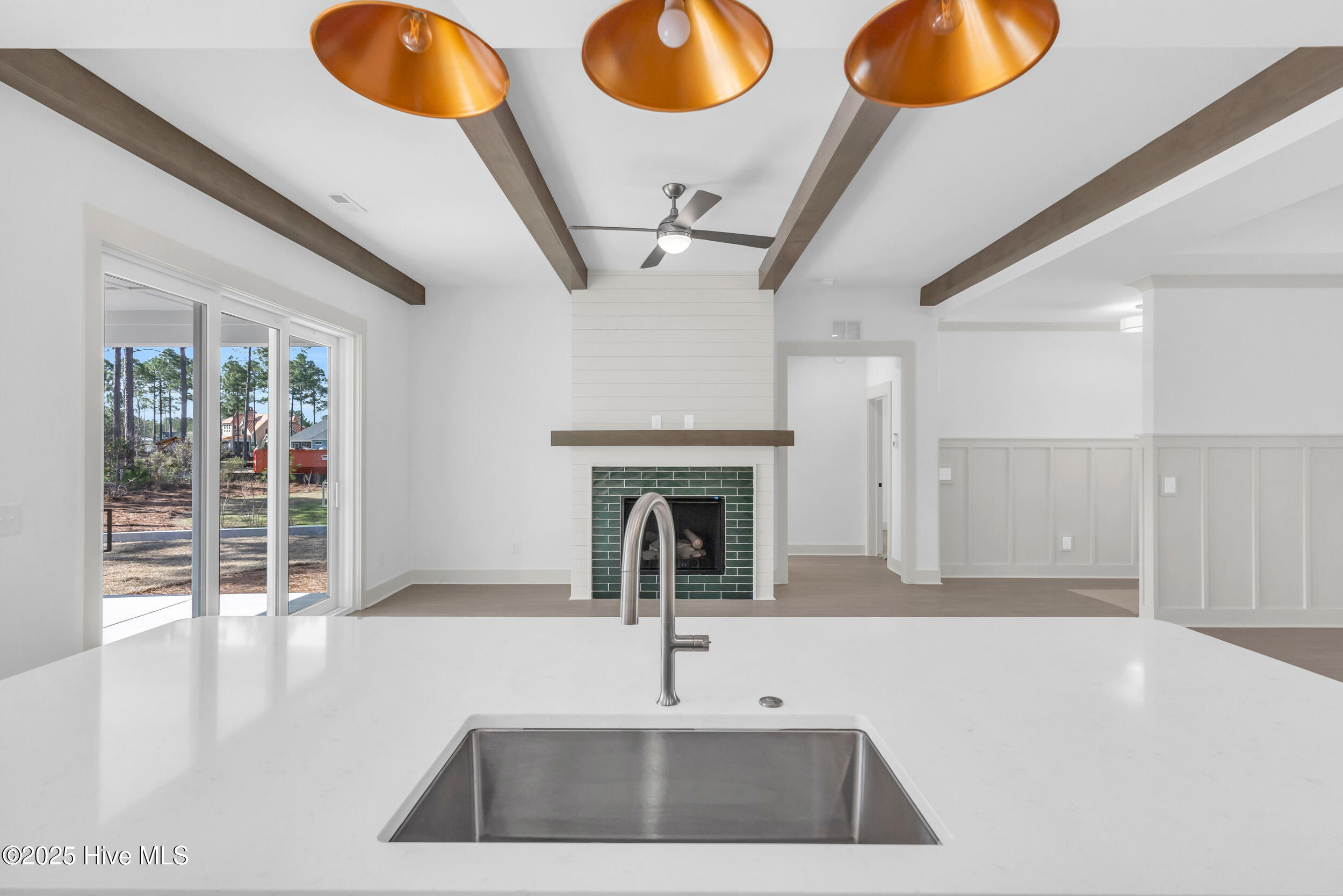 678 Breezewood Drive SE