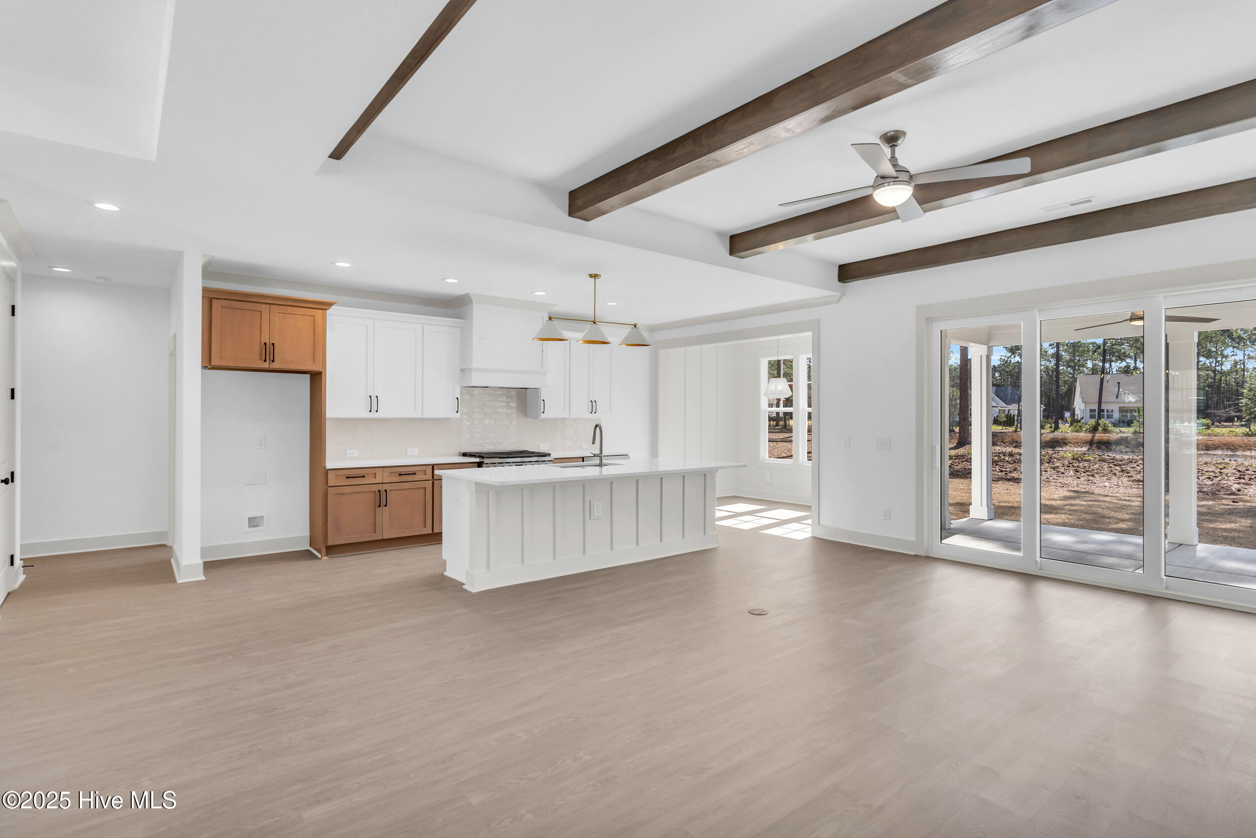 678 Breezewood Drive SE