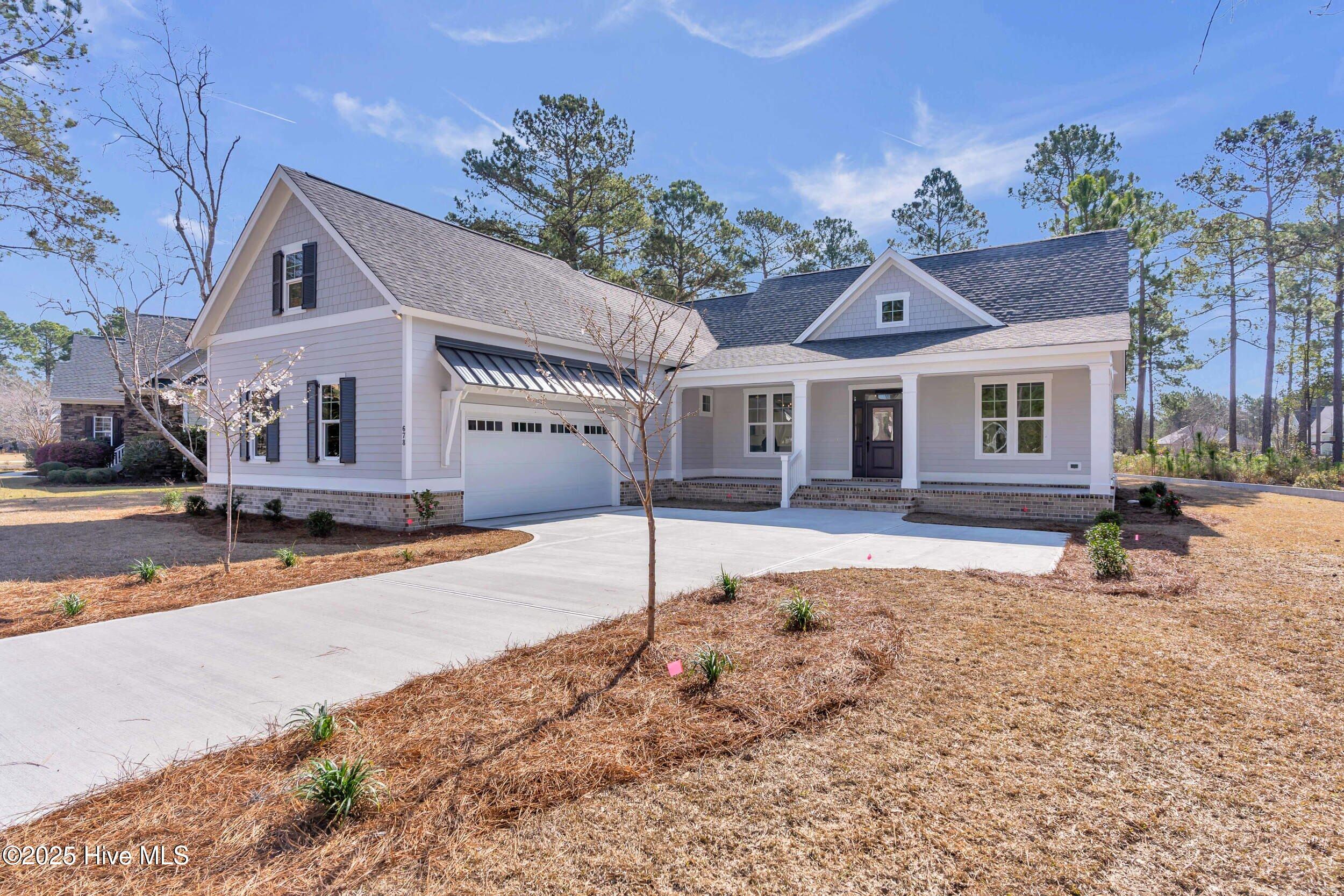 678 Breezewood Drive SE