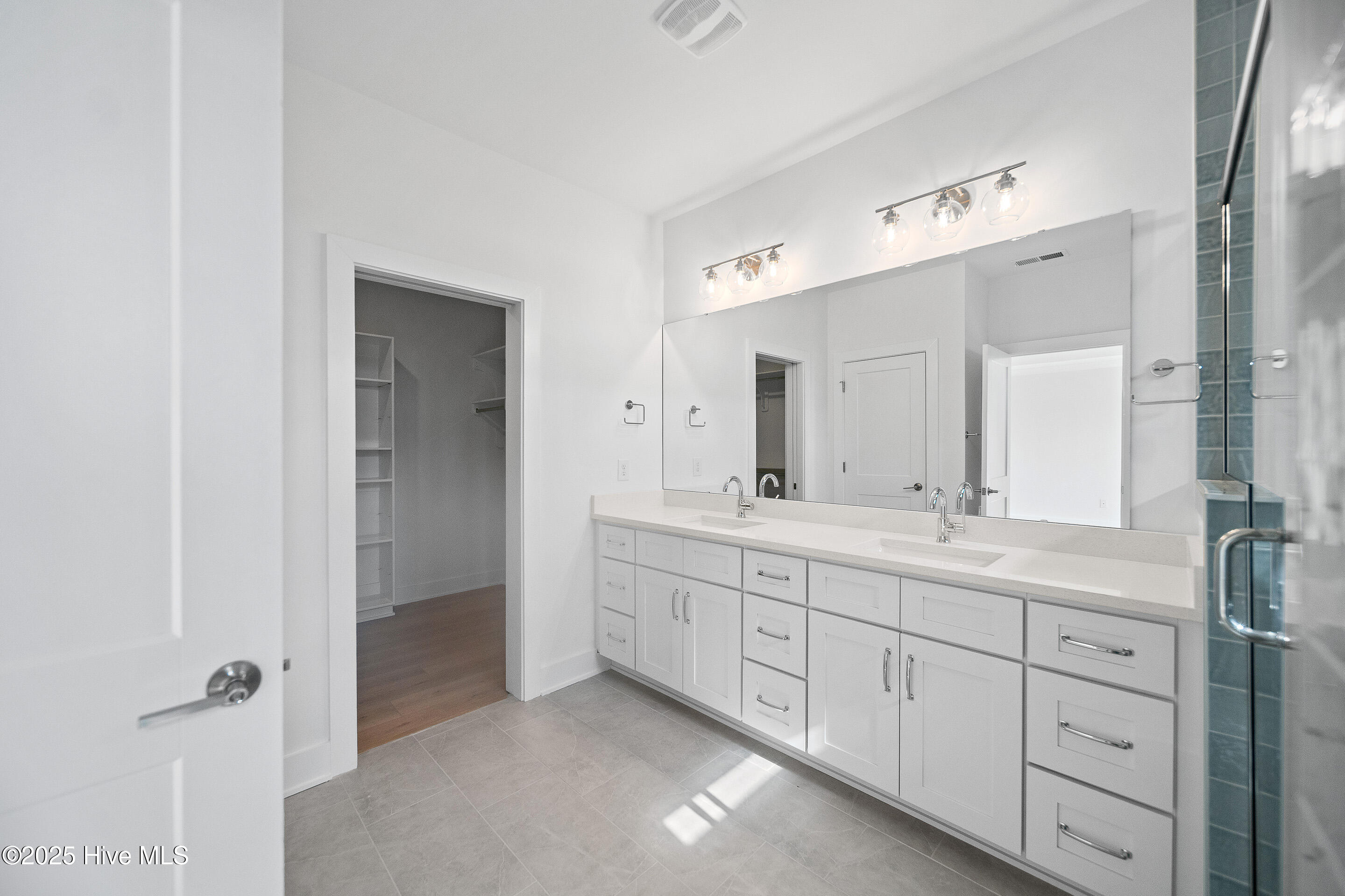 2693 Alvernia Drive