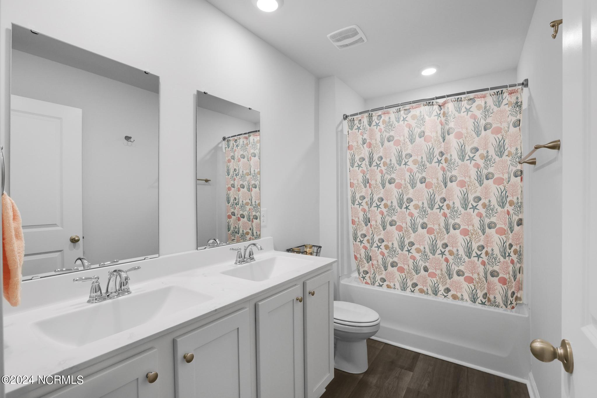 216 Avocet Way