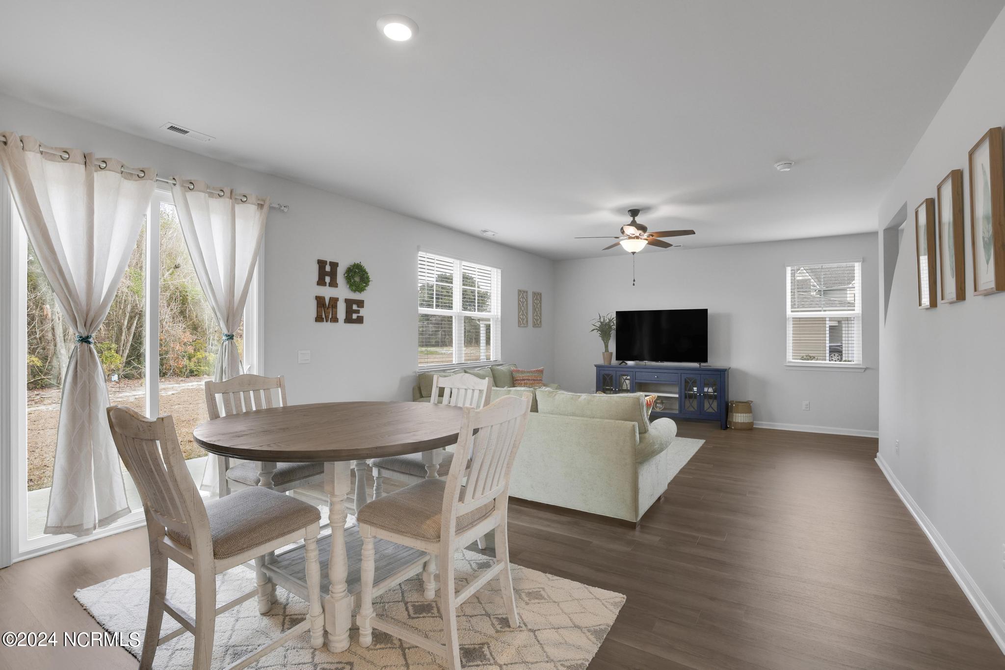 216 Avocet Way