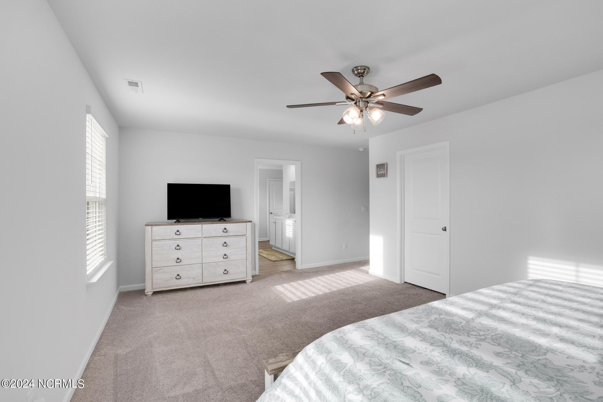 216 Avocet Way