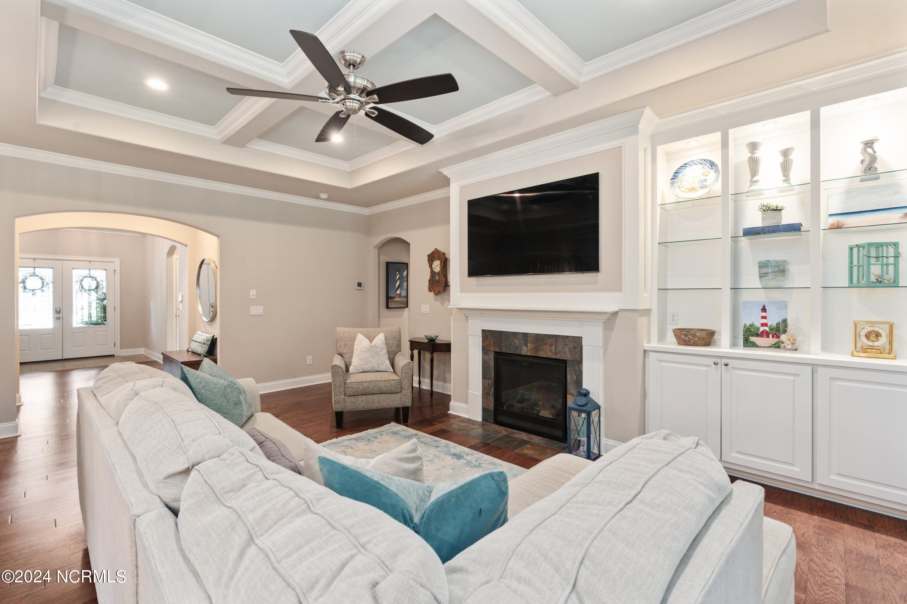 405 Jenoa Drive