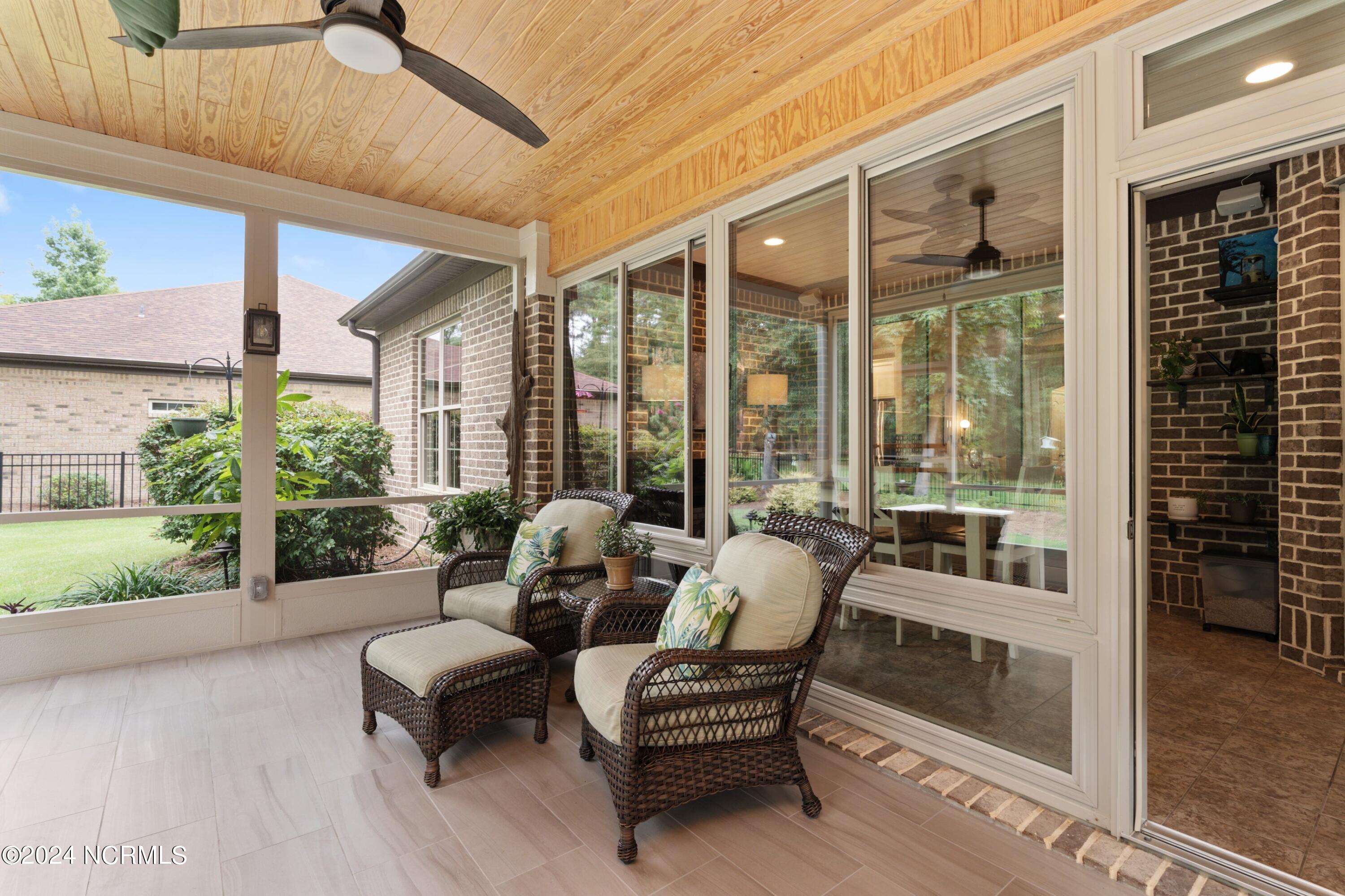 405 Jenoa Drive