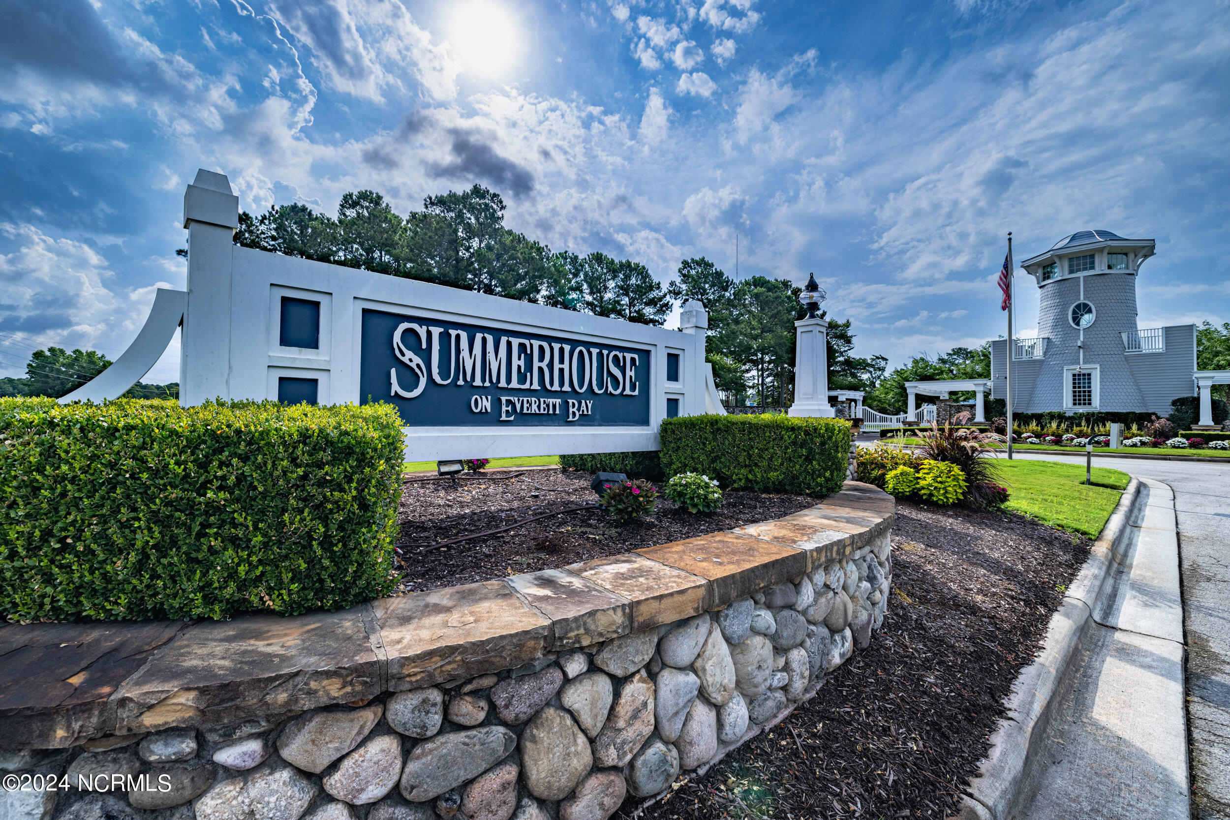 324 Summerhouse Drive