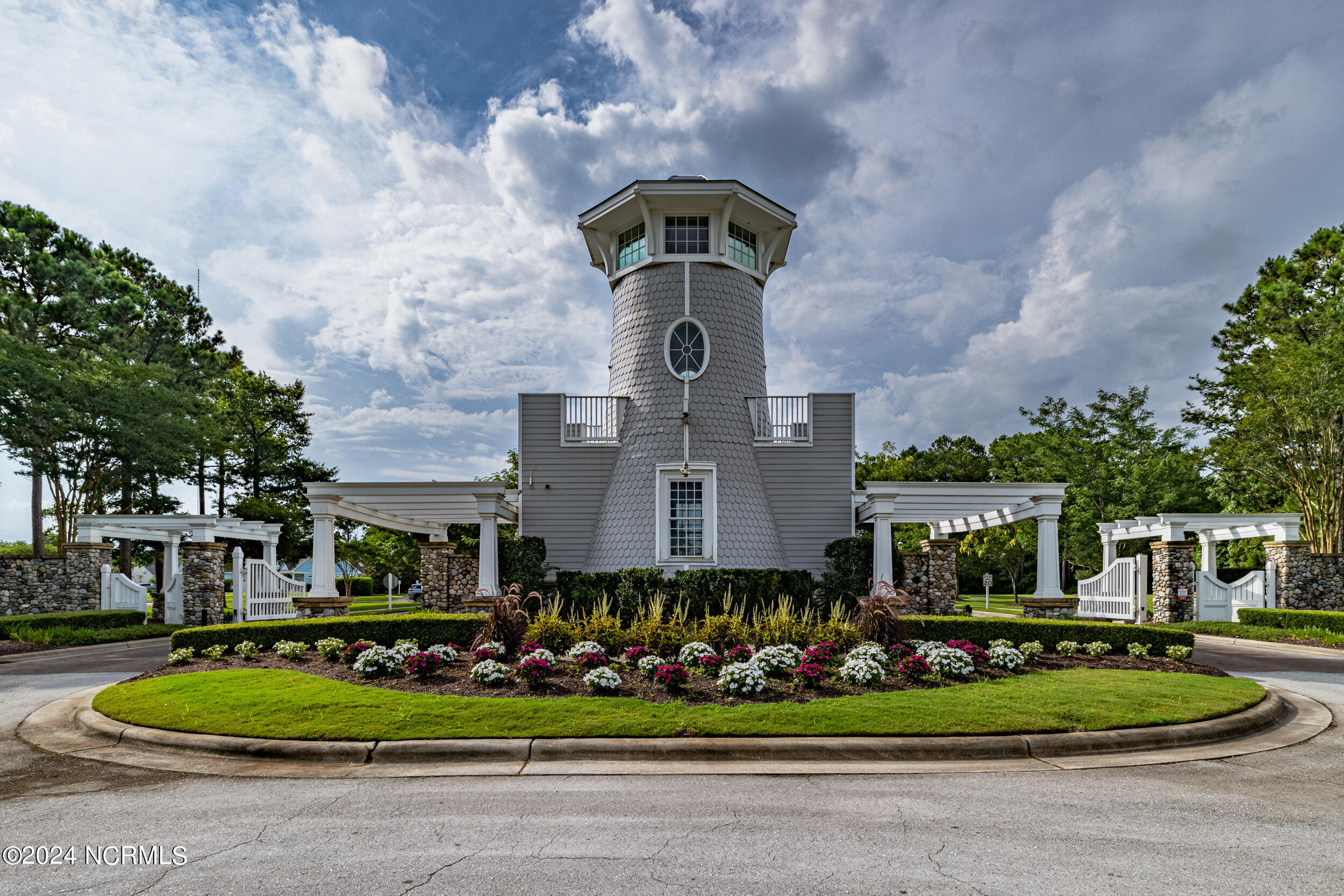 324 Summerhouse Drive