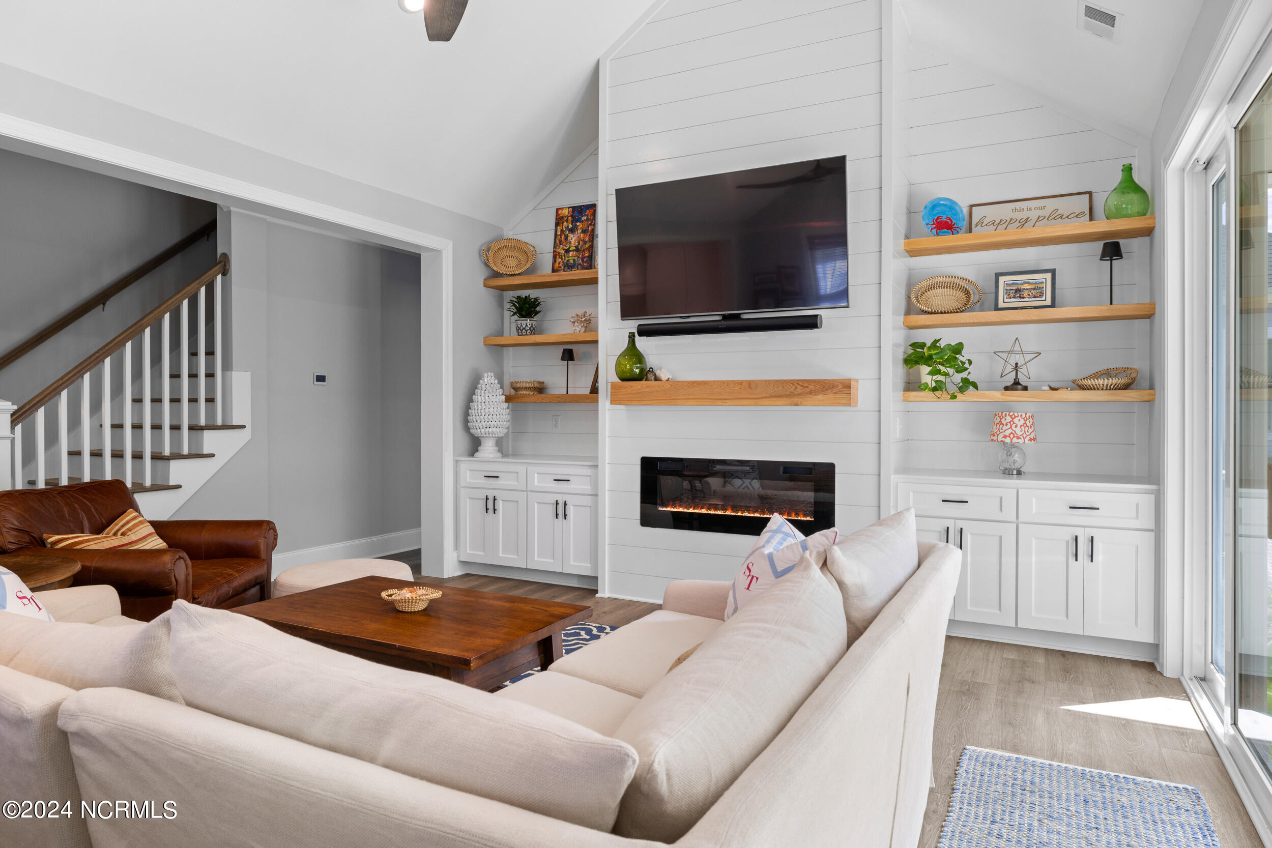 324 Summerhouse Drive