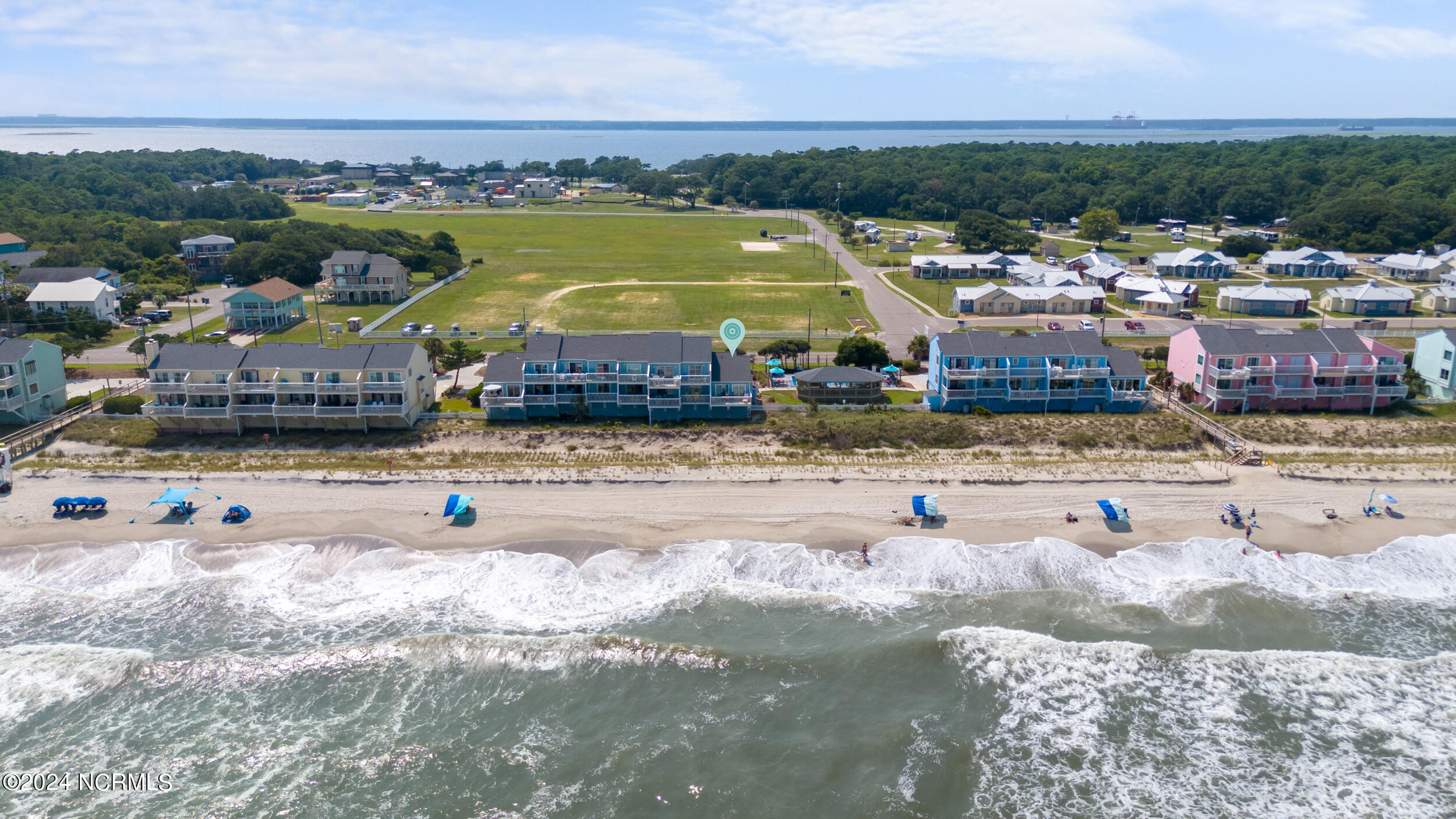 501 Pelican Court