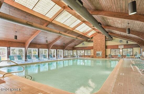 501 Pelican Court