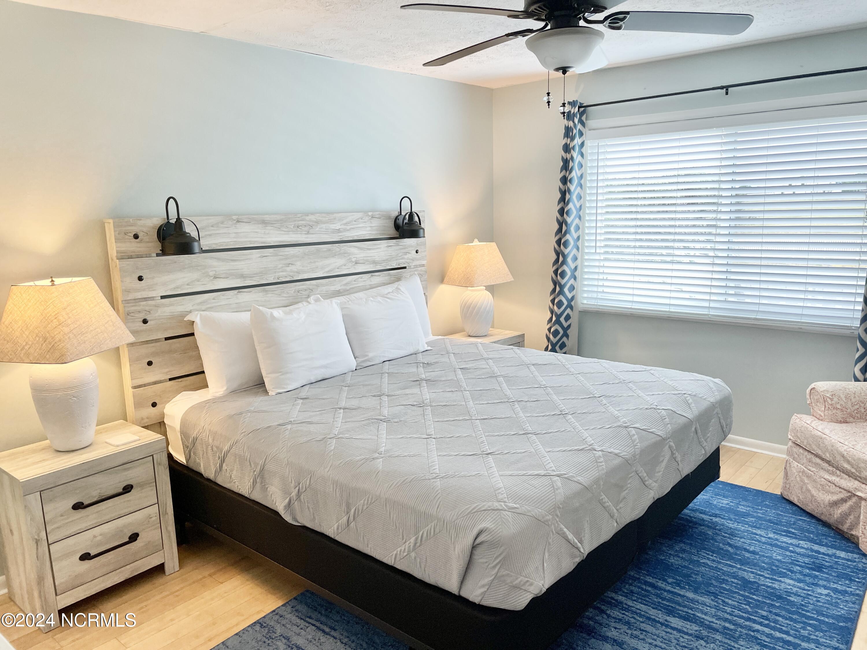 501 Pelican Court