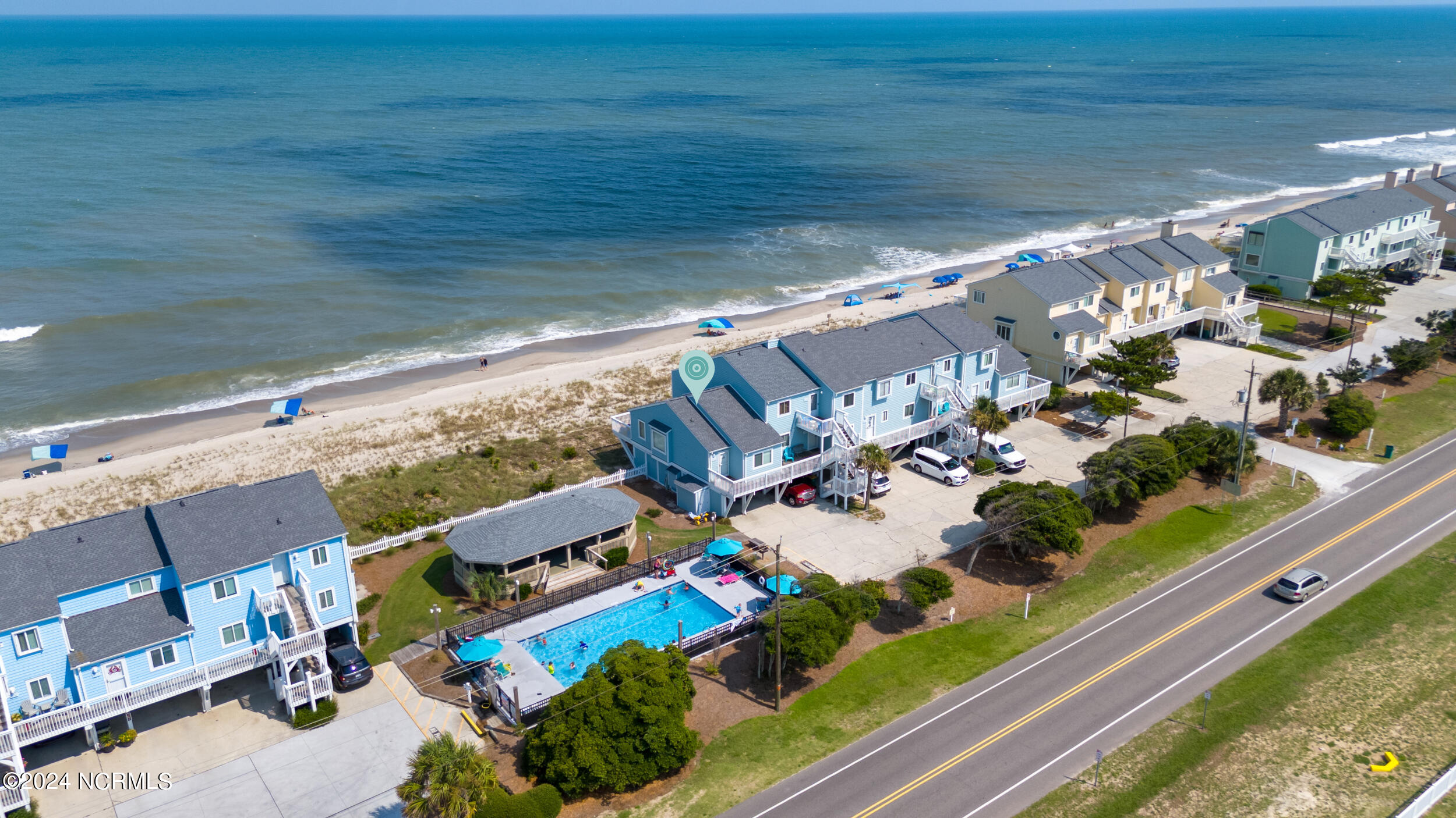 501 Pelican Court