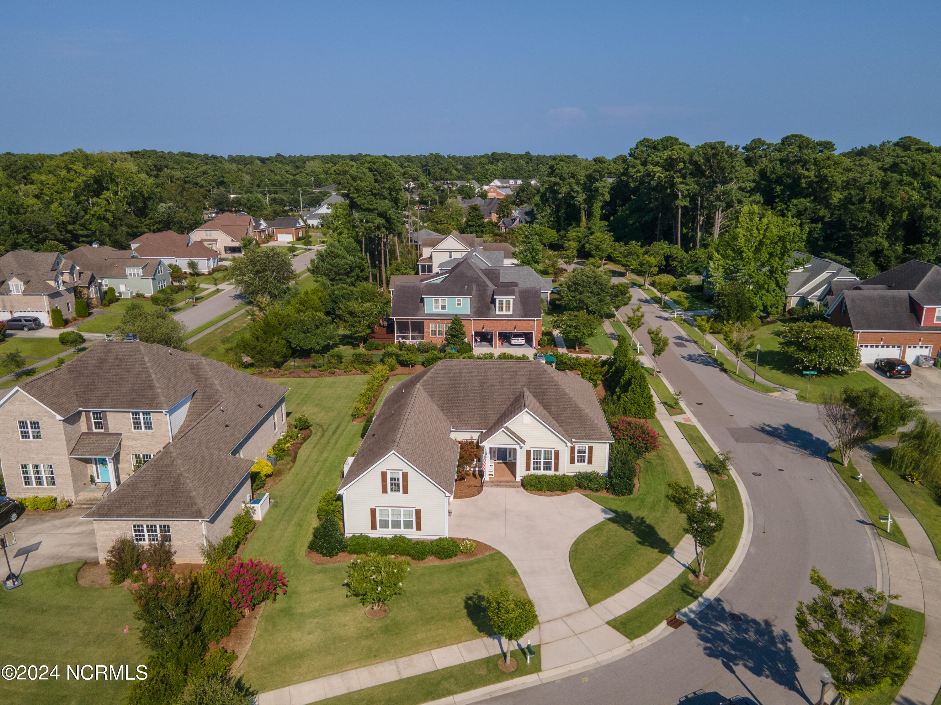 5500 Andrews Reach Loop