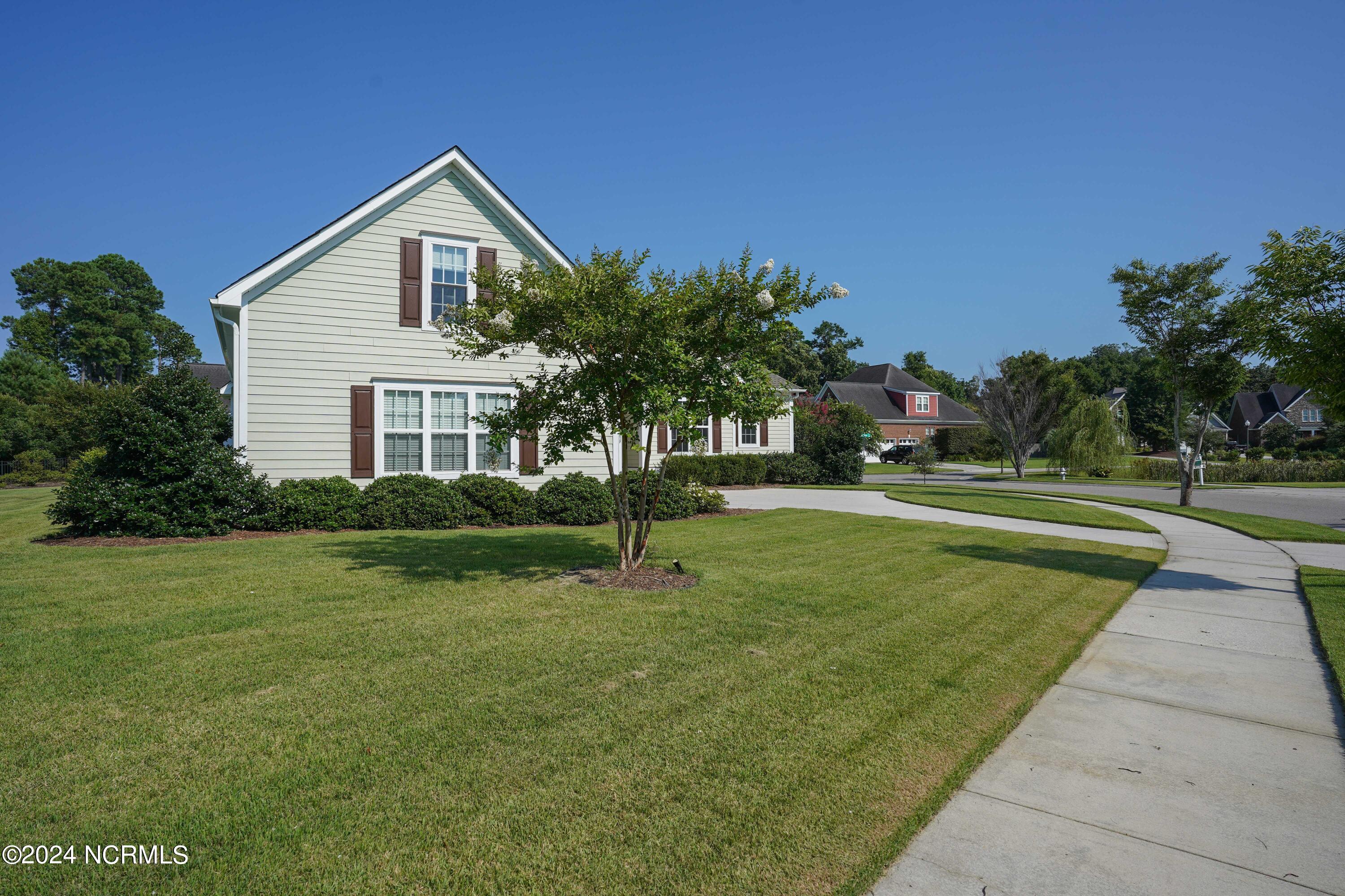 5500 Andrews Reach Loop