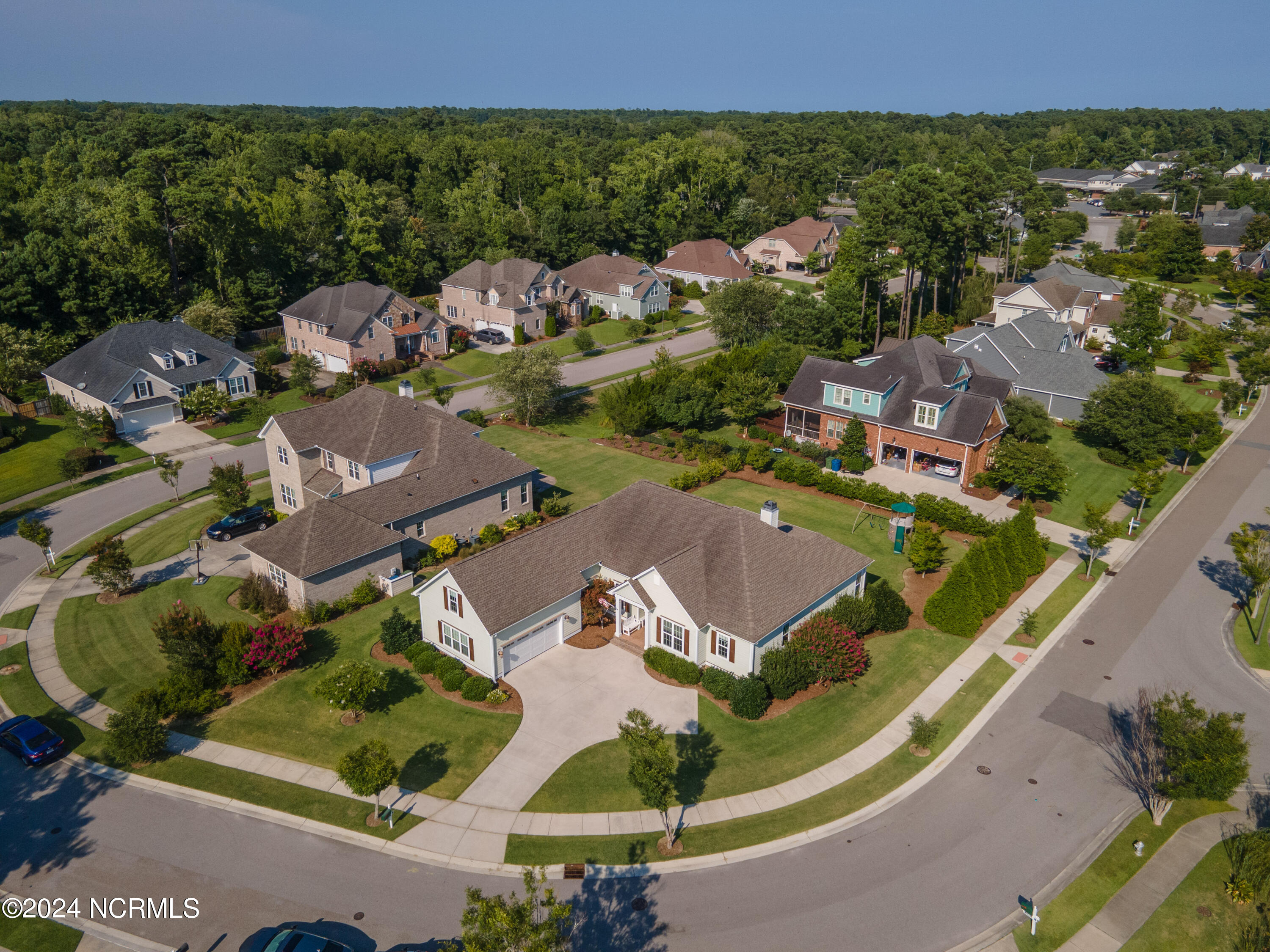 5500 Andrews Reach Loop