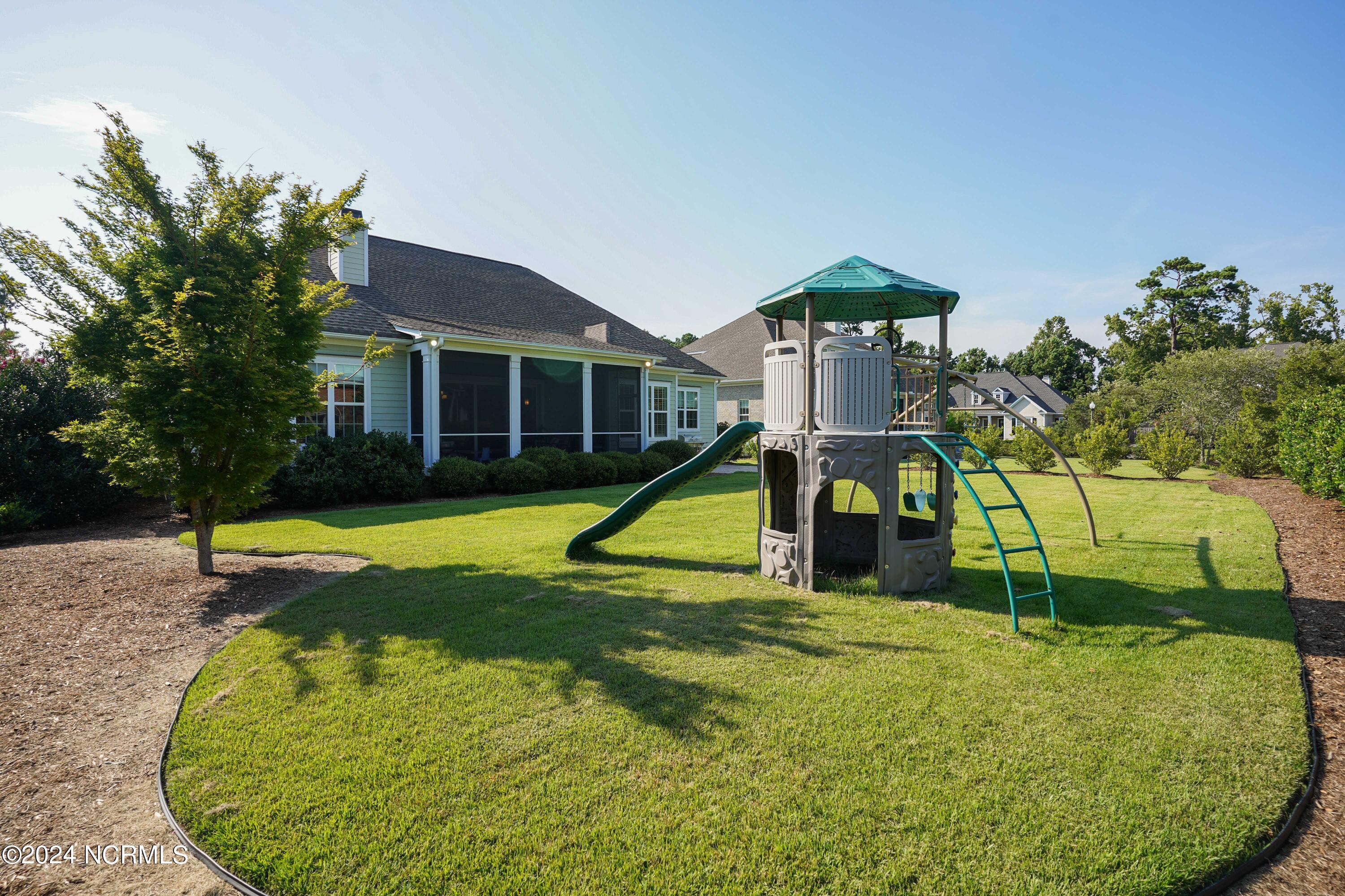 5500 Andrews Reach Loop