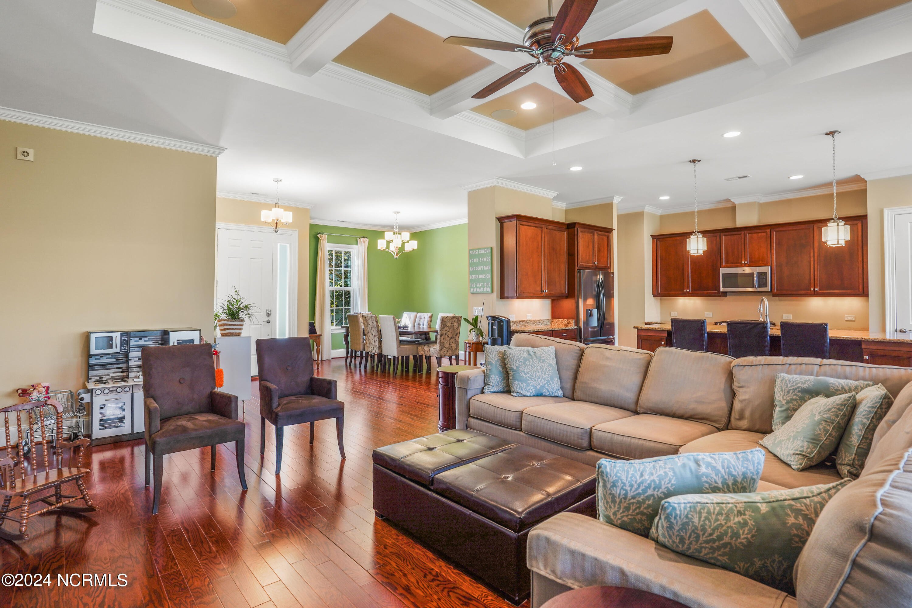 5500 Andrews Reach Loop