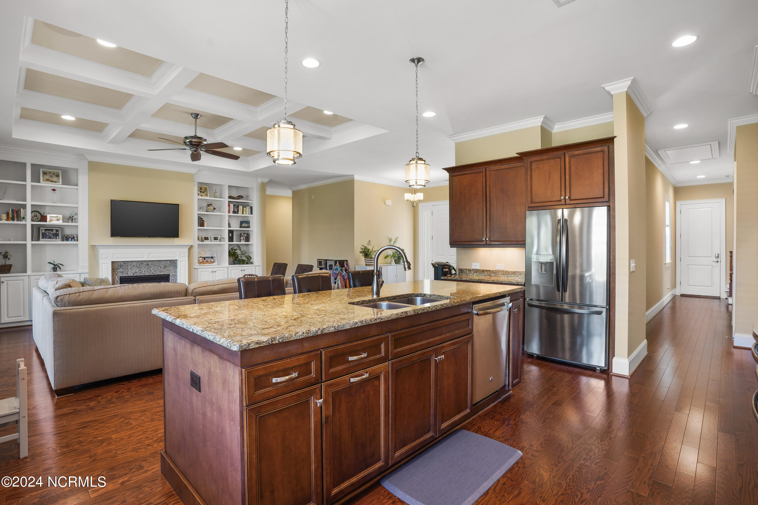 5500 Andrews Reach Loop
