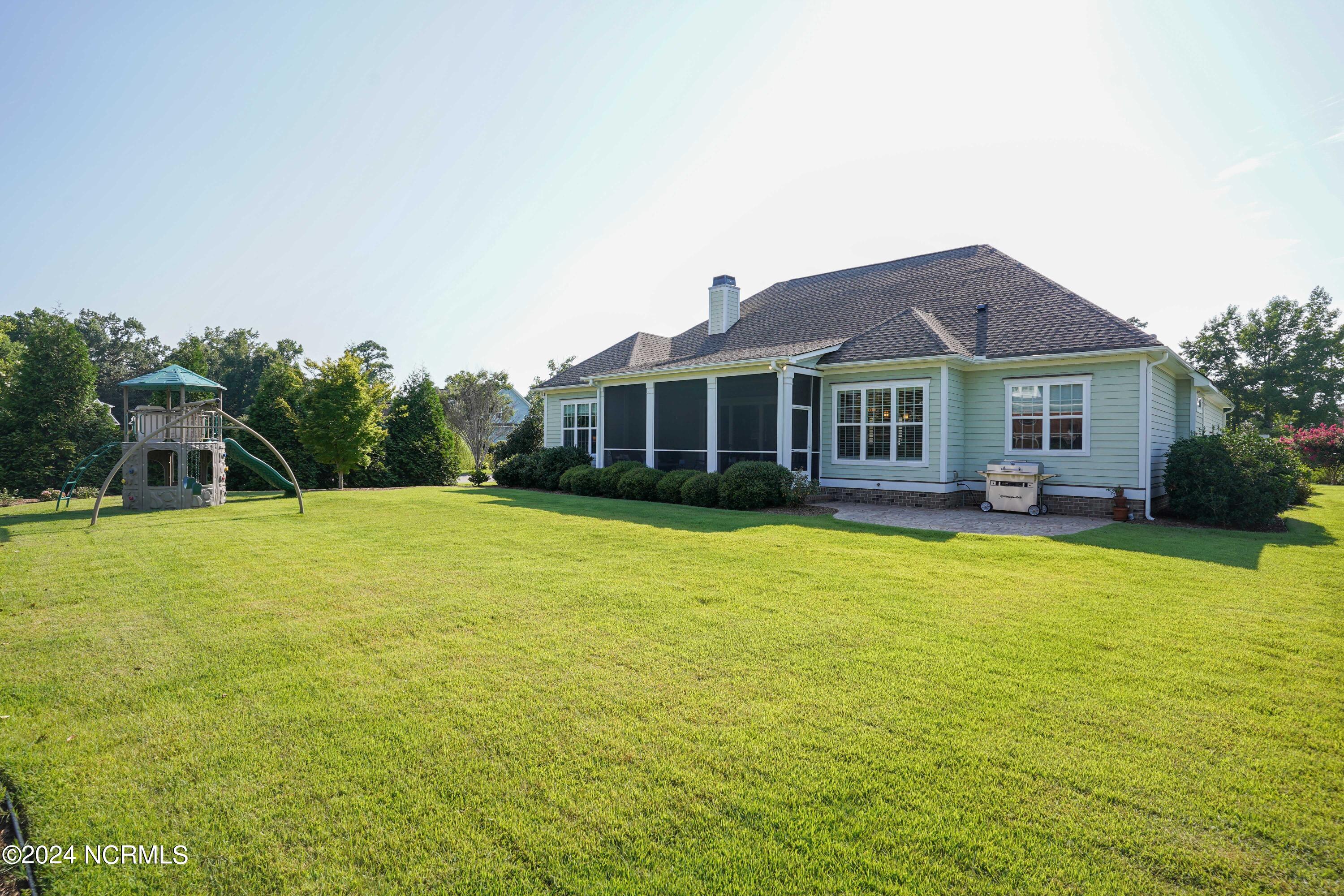 5500 Andrews Reach Loop