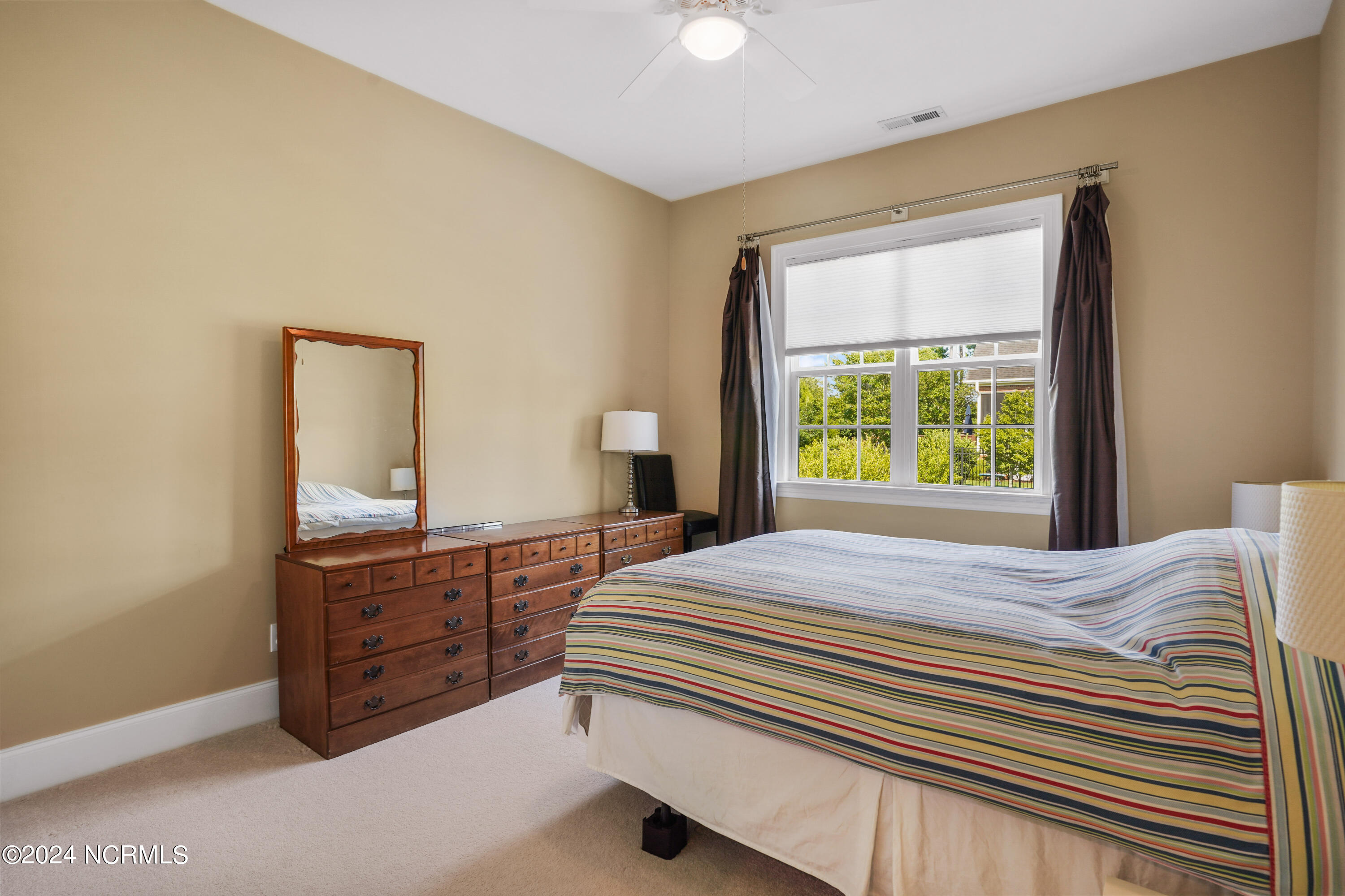 5500 Andrews Reach Loop