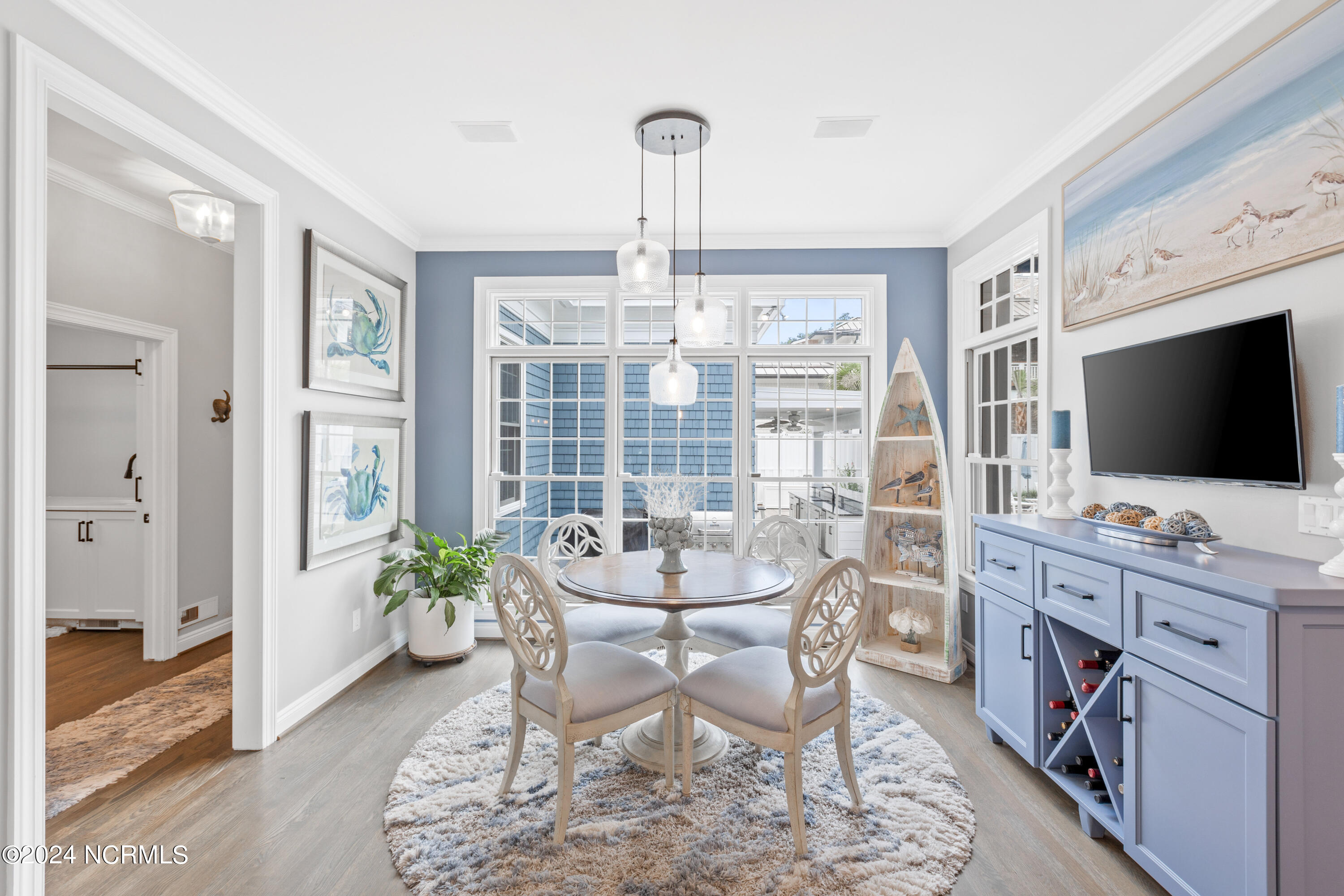 7321 Gray Gables Lane