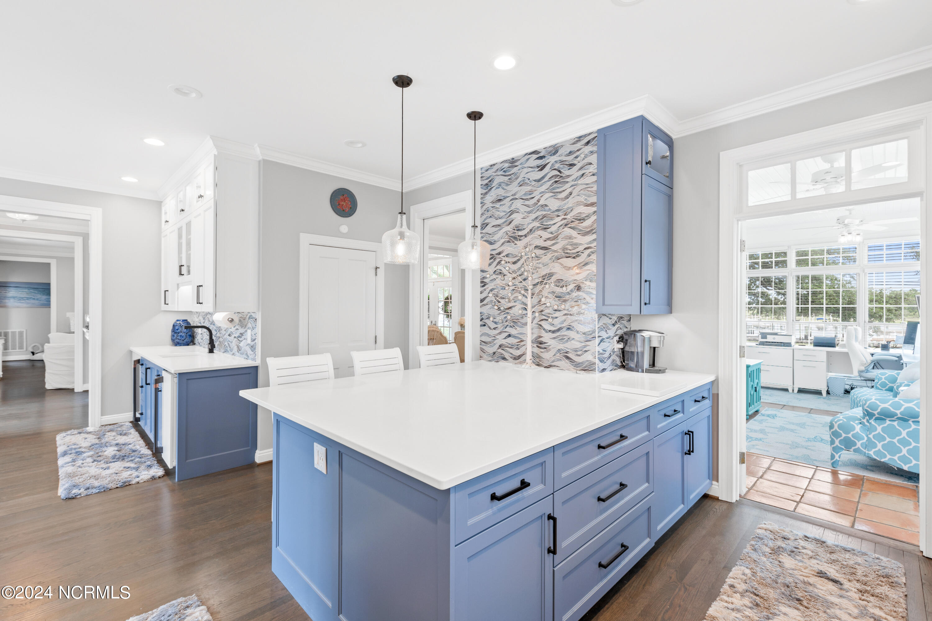 7321 Gray Gables Lane