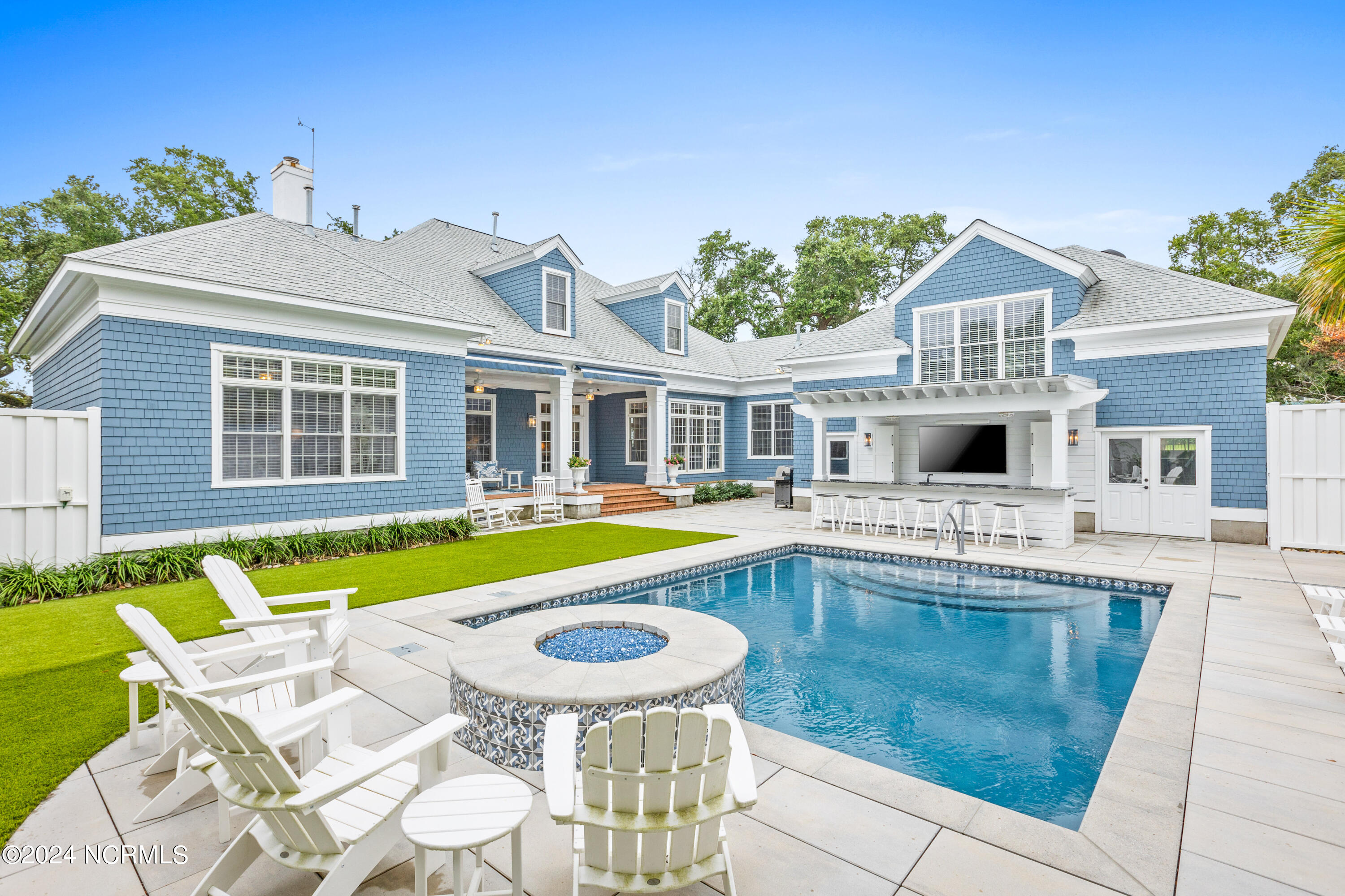7321 Gray Gables Lane