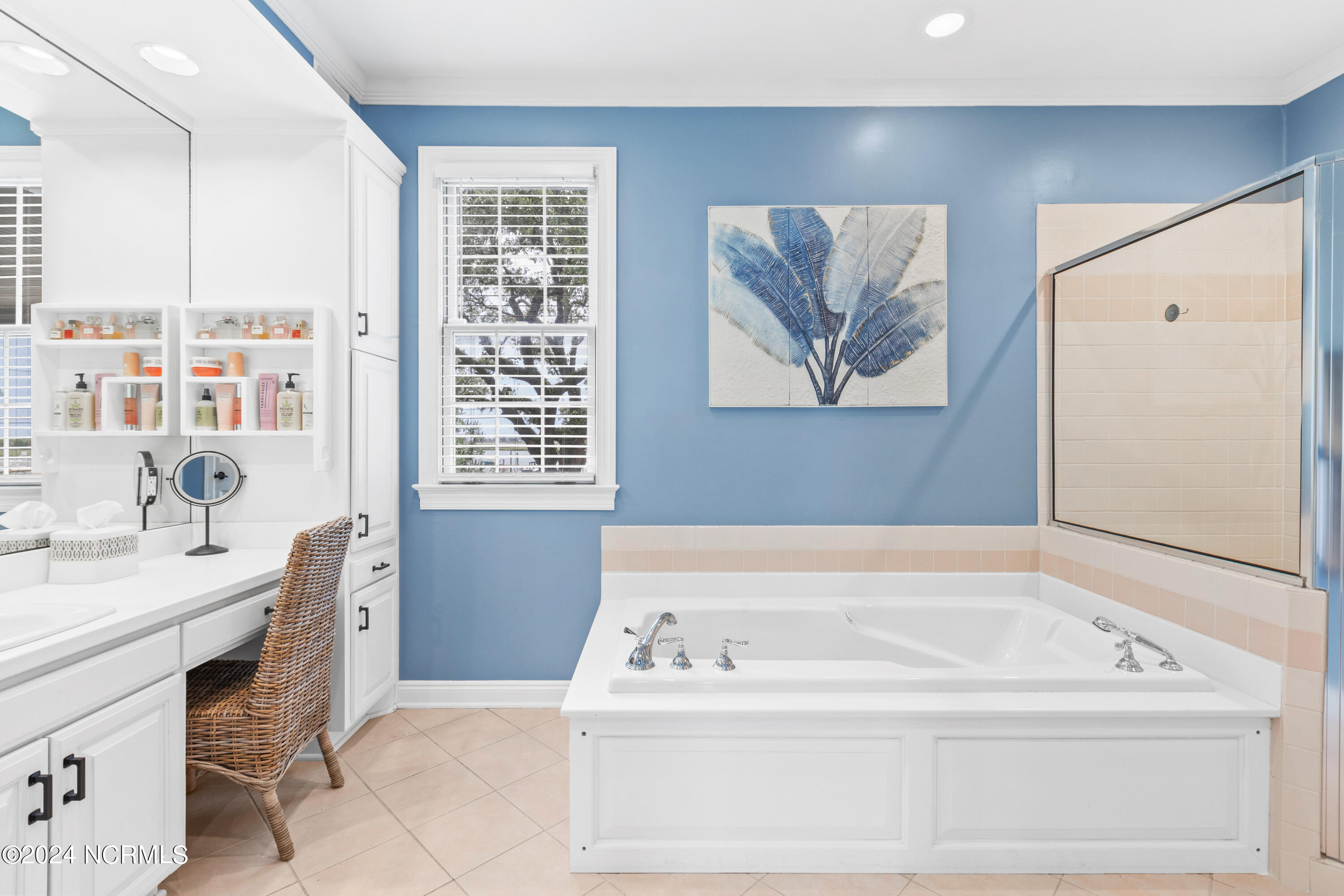 7321 Gray Gables Lane