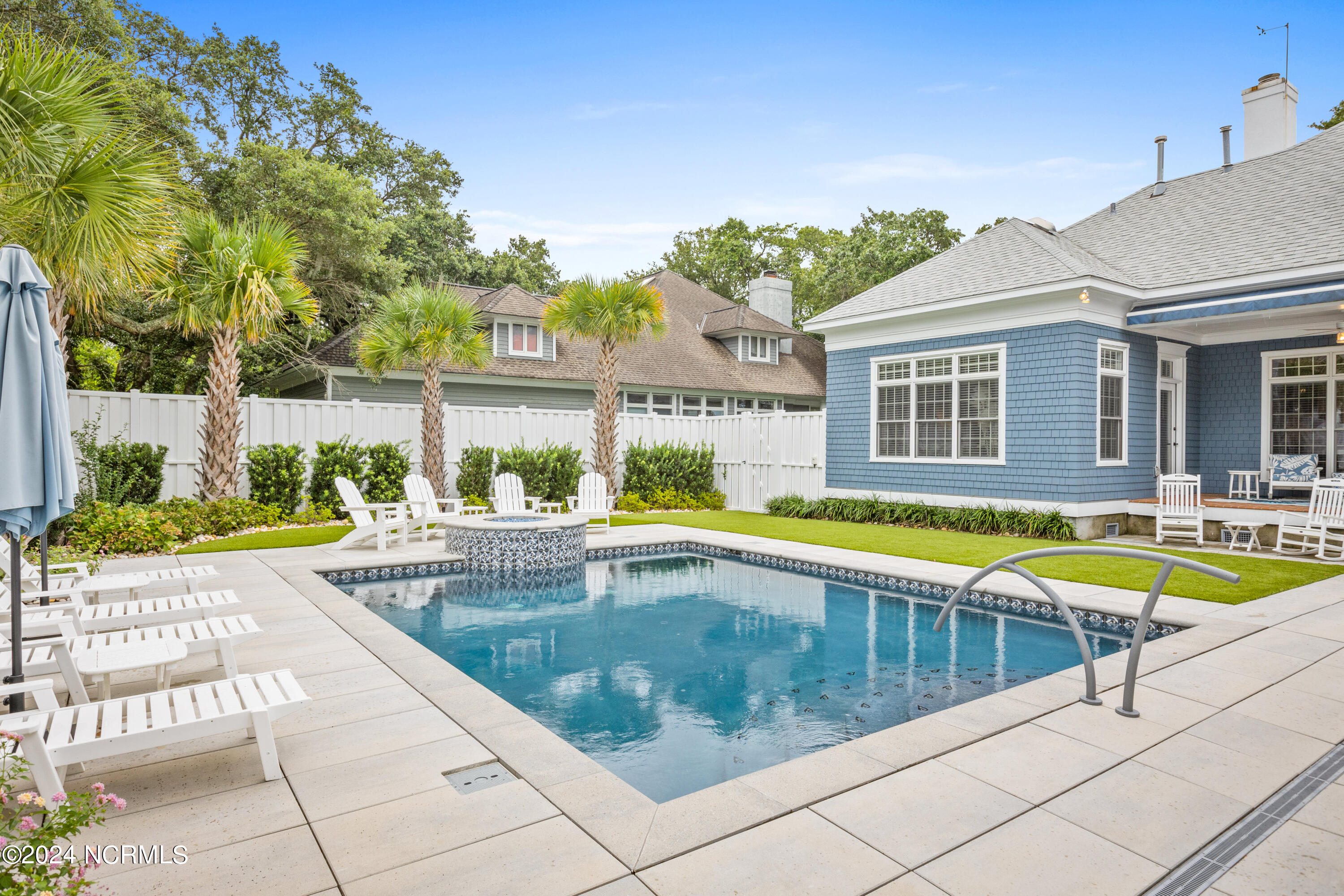 7321 Gray Gables Lane