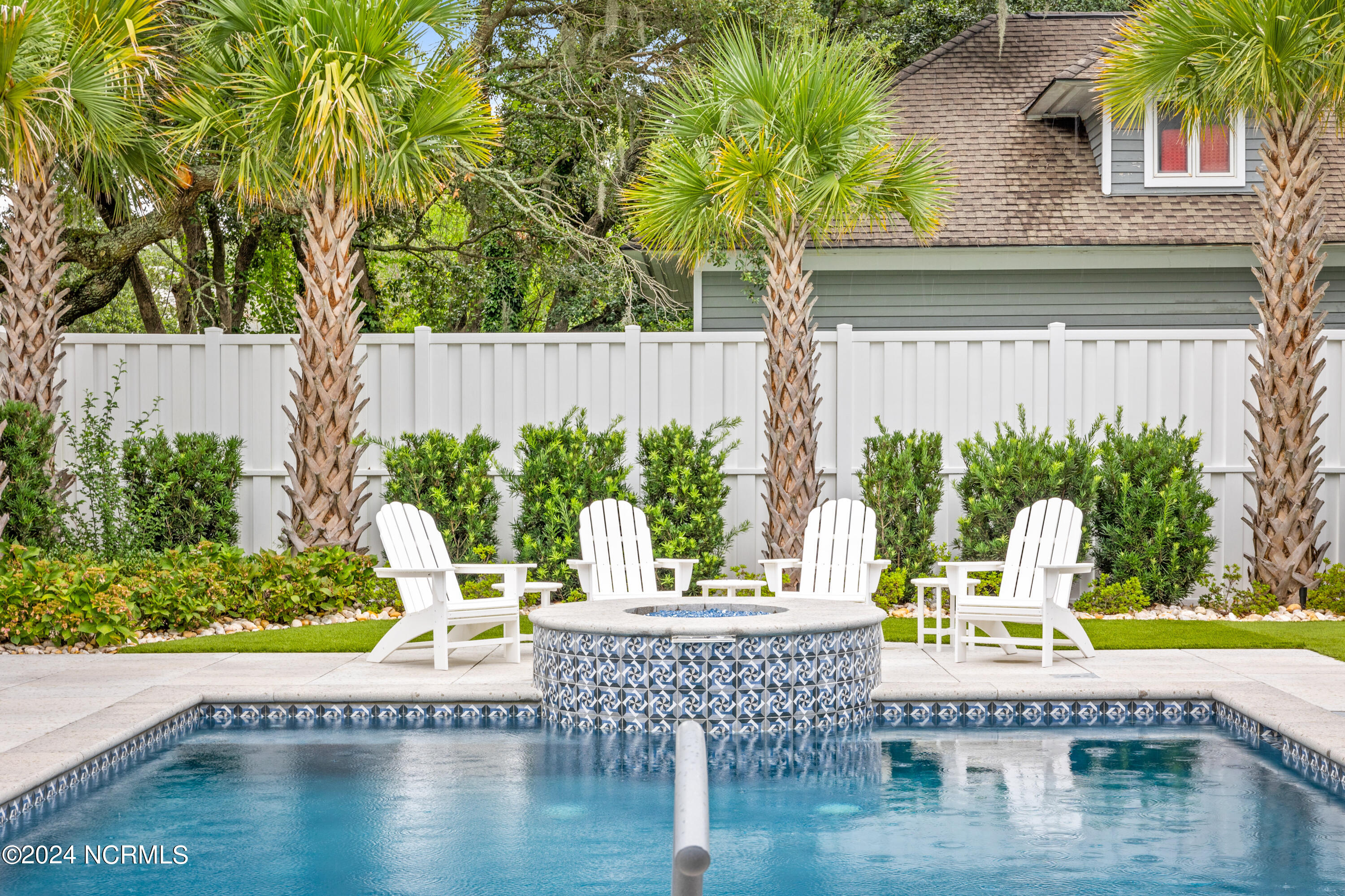 7321 Gray Gables Lane