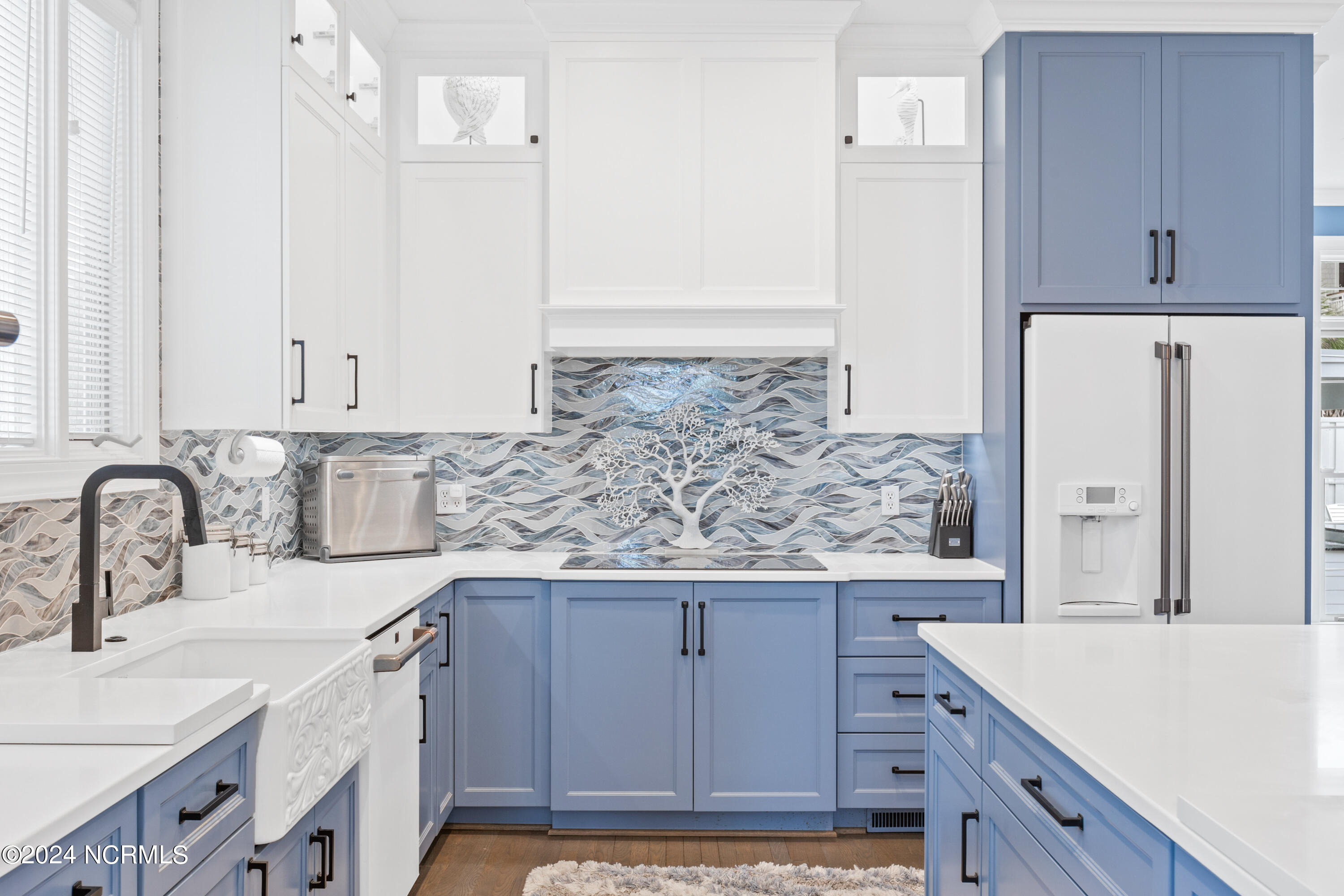 7321 Gray Gables Lane