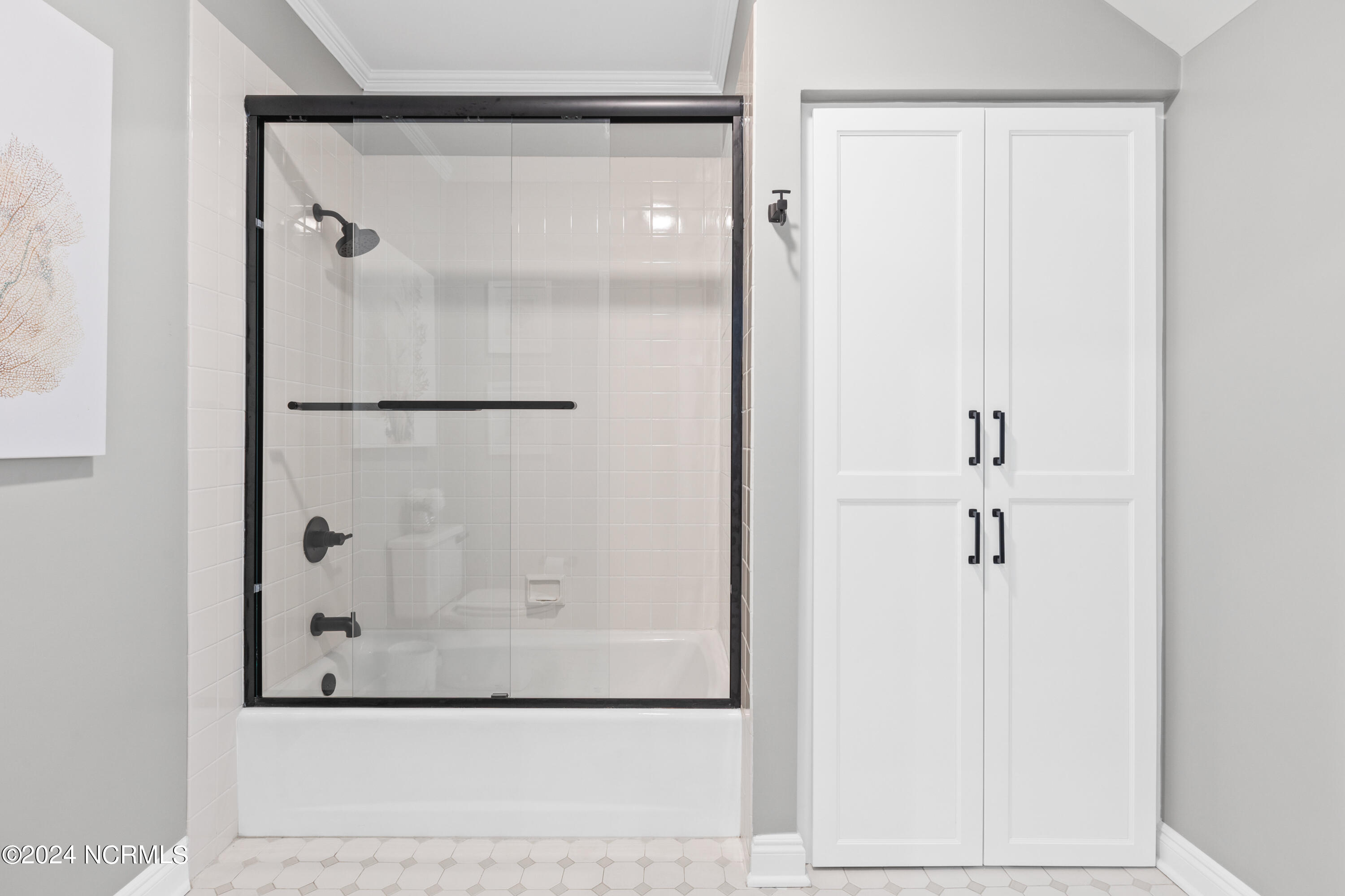 7321 Gray Gables Lane