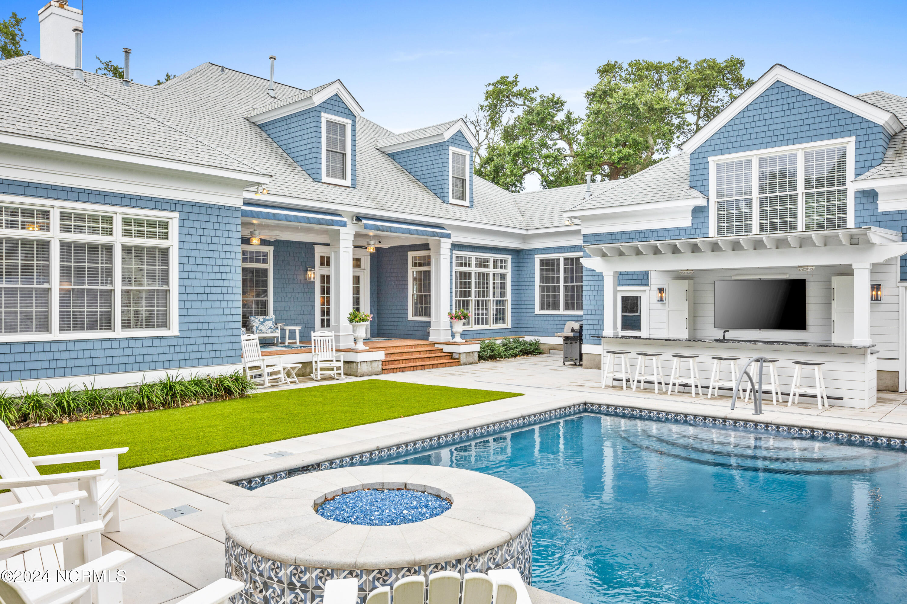 7321 Gray Gables Lane