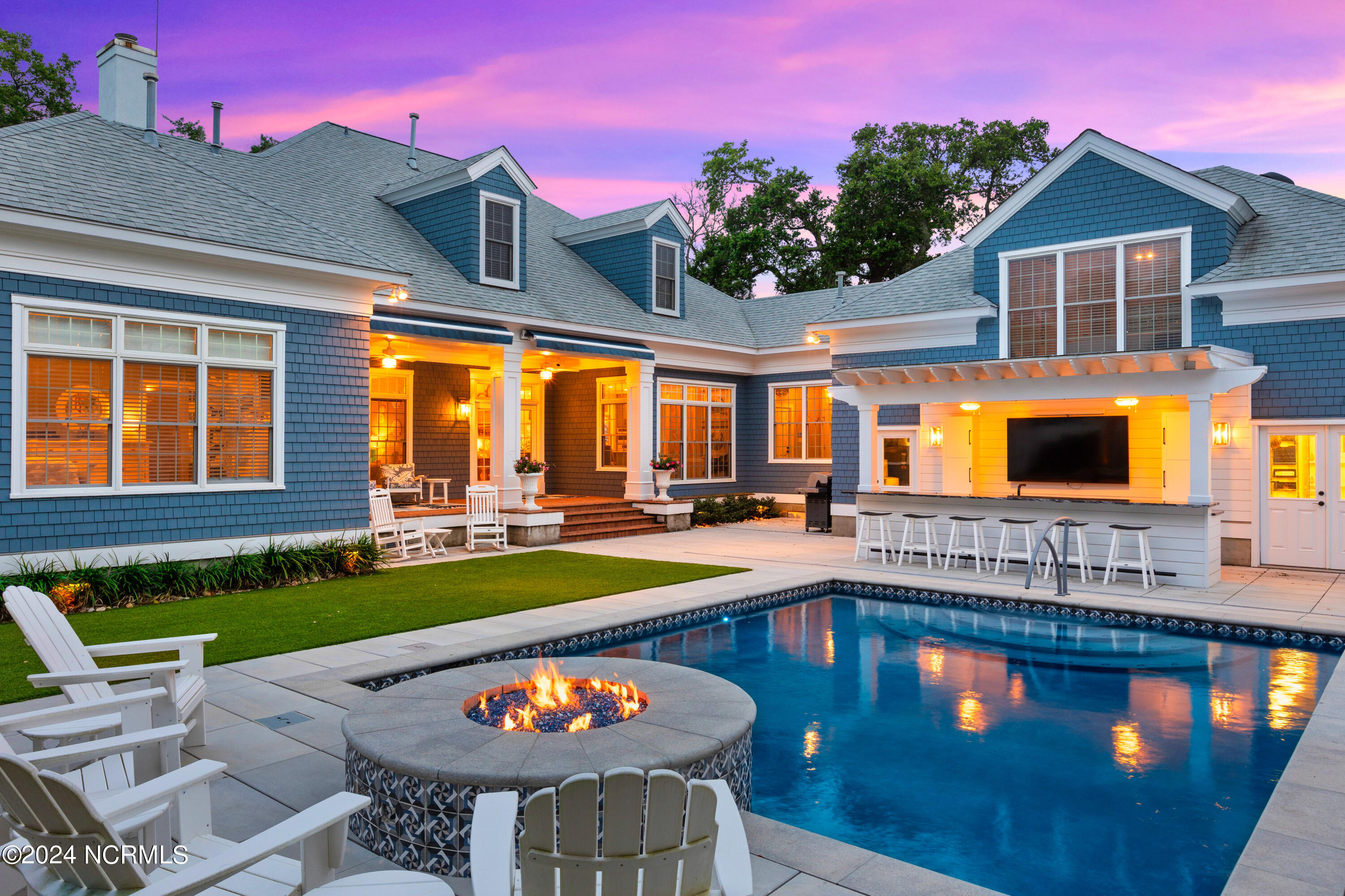 7321 Gray Gables Lane