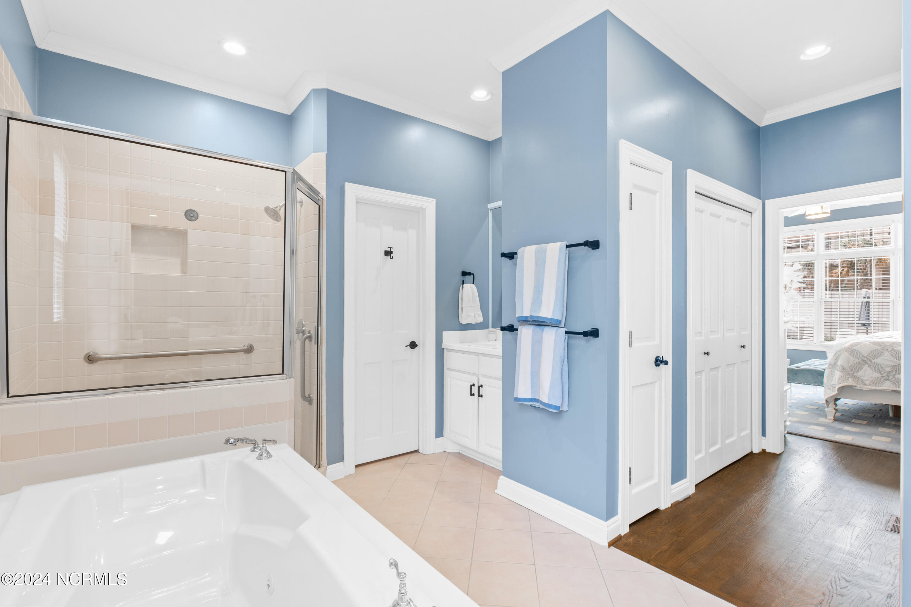 7321 Gray Gables Lane