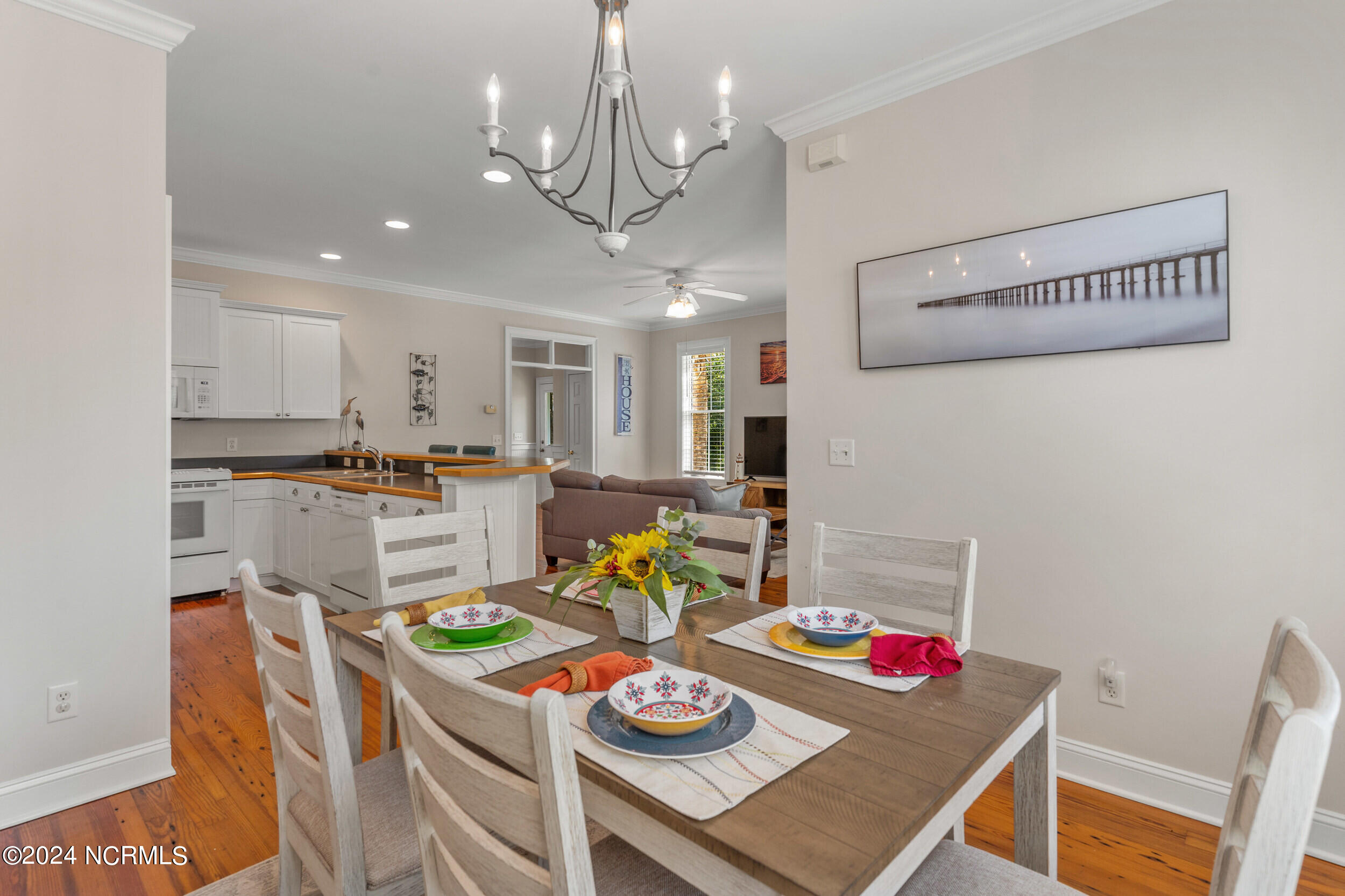 222 Silver Sloop Way