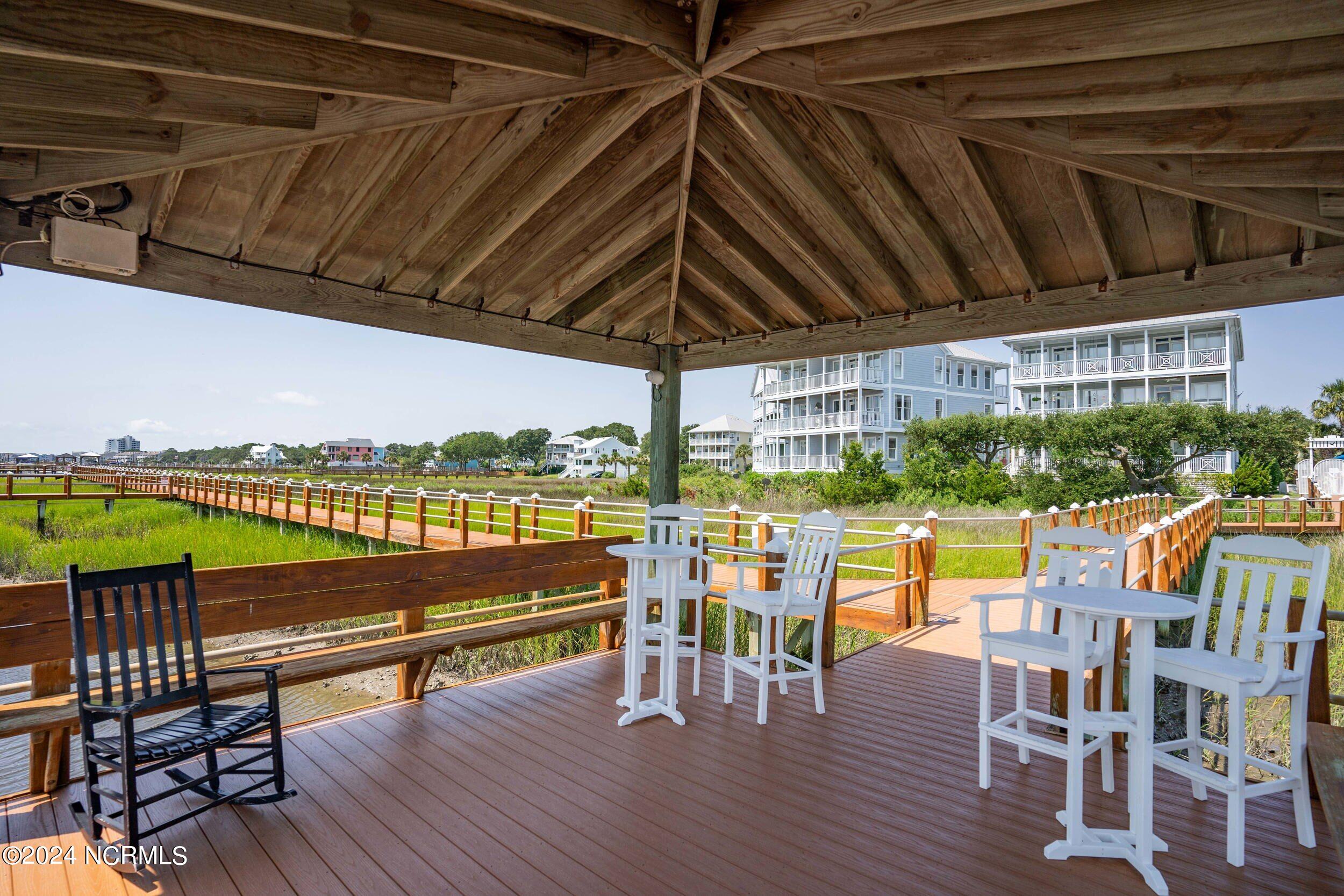 222 Silver Sloop Way