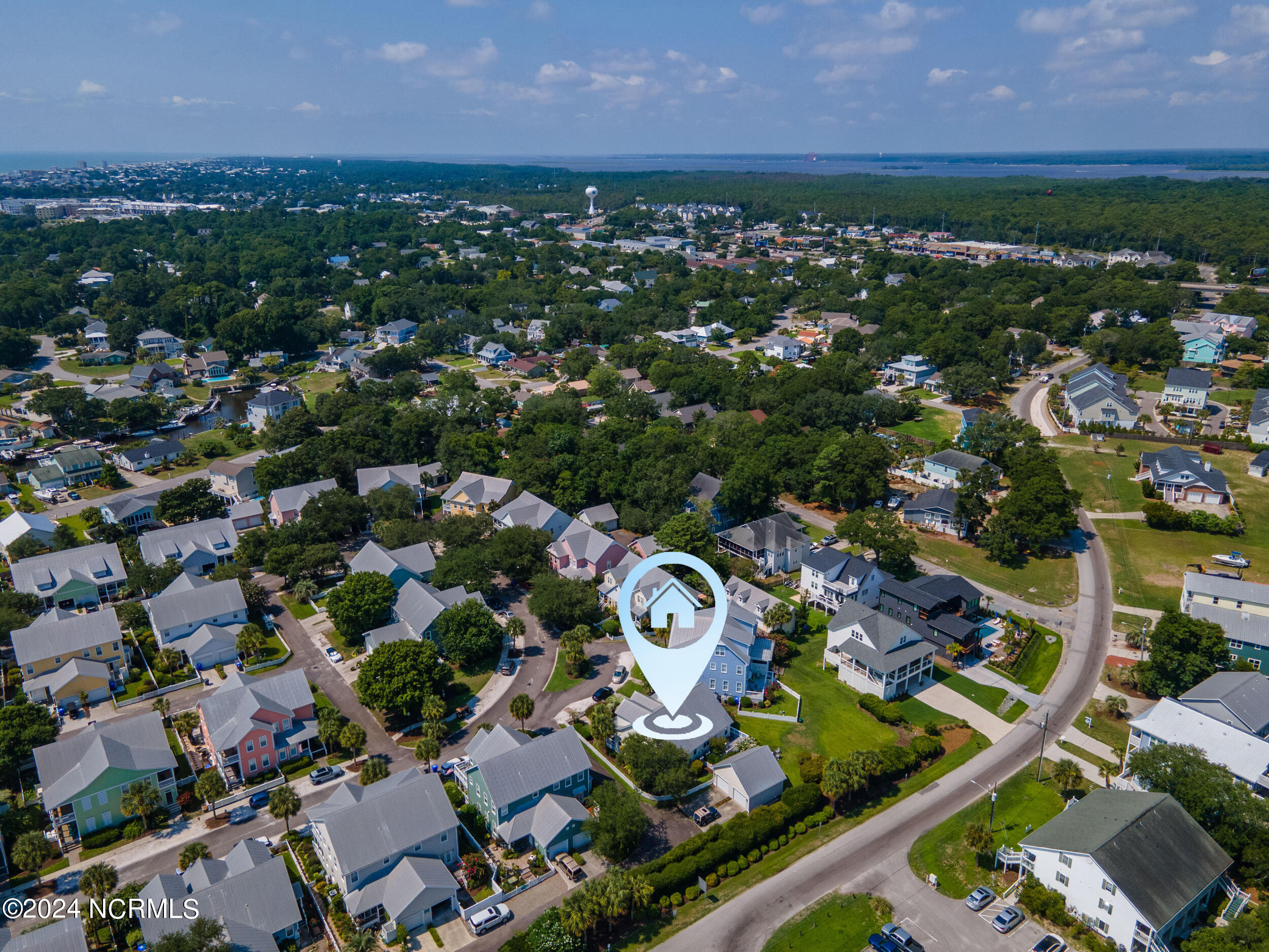 222 Silver Sloop Way