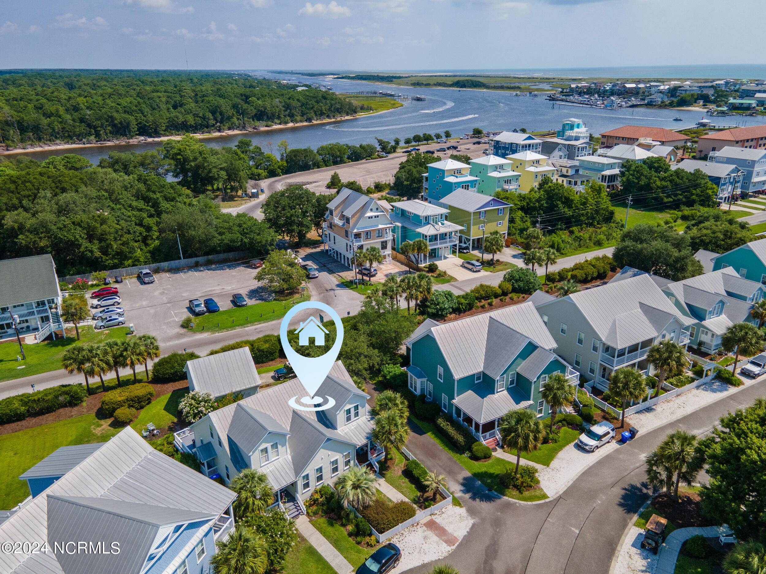 222 Silver Sloop Way