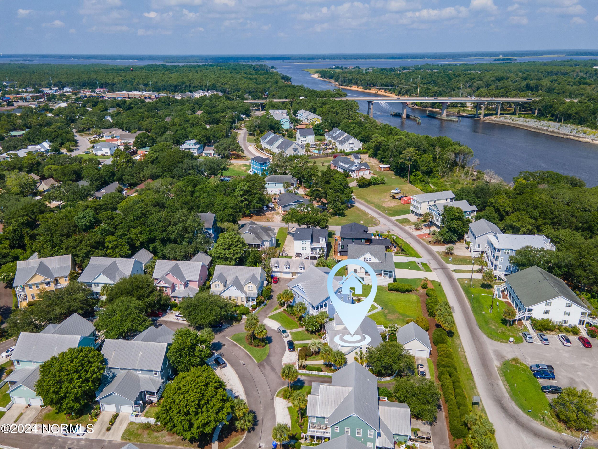 222 Silver Sloop Way