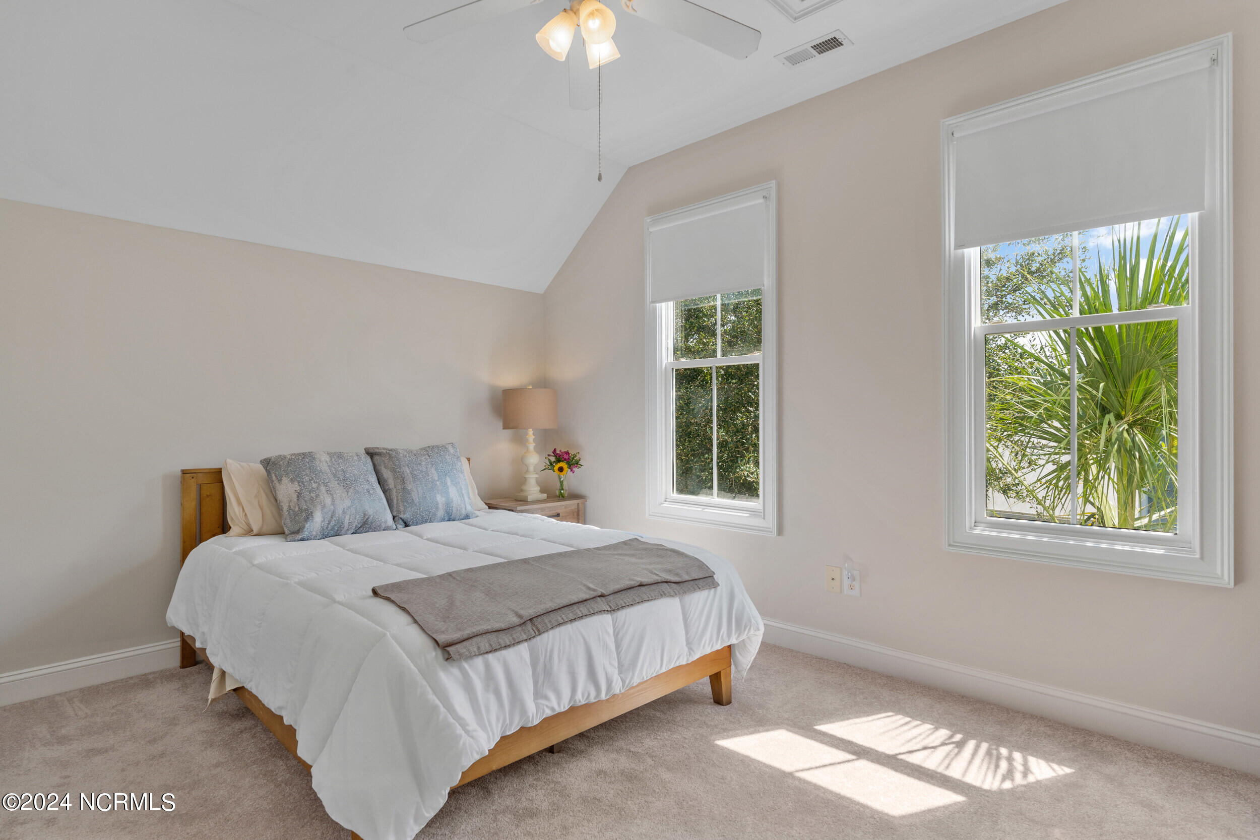 222 Silver Sloop Way