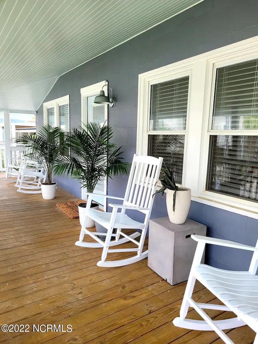 1302 Canal Drive, 1