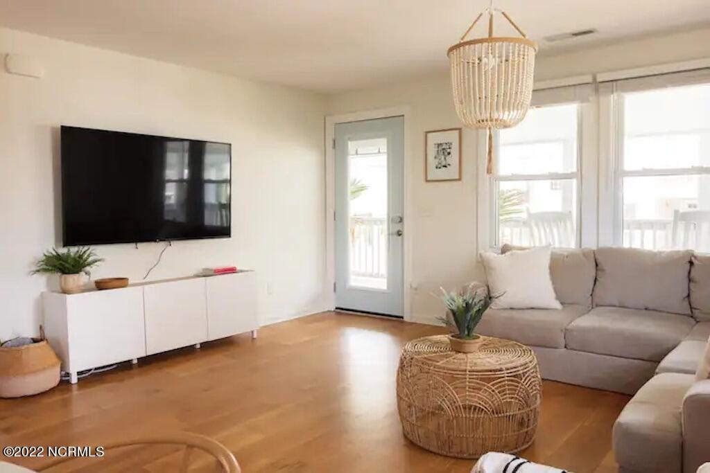 1302 Canal Drive, 1