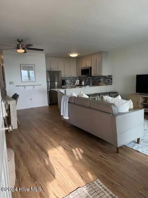 1308 Carolina Beach Avenue N Unit: Unit 2a