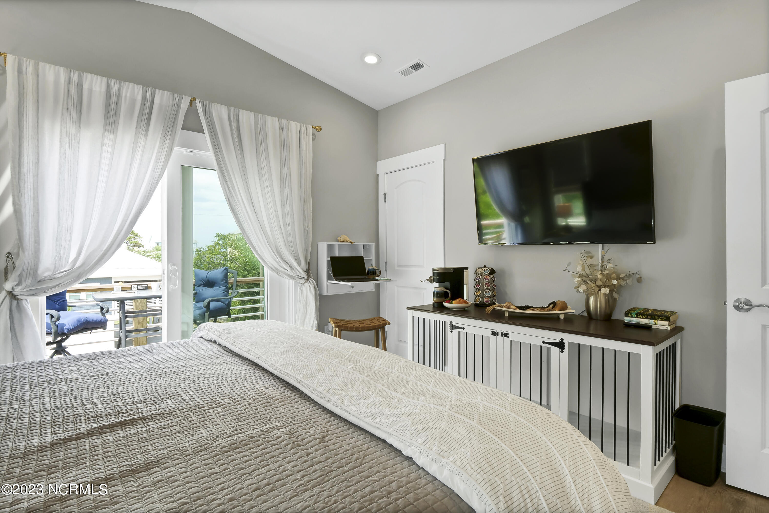 305 Fayetteville Avenue, Unit 2