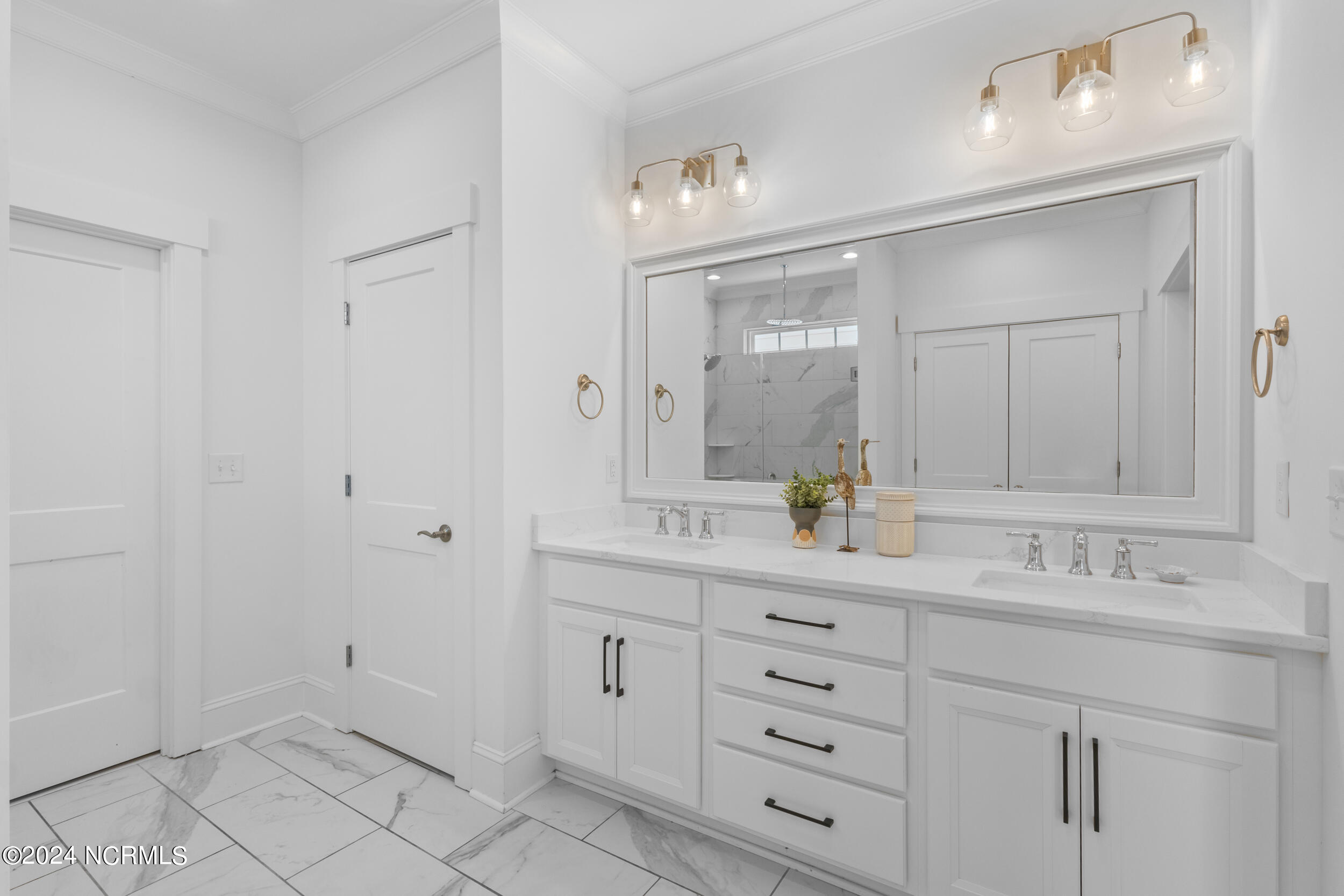 8205 Moss Bridge Court