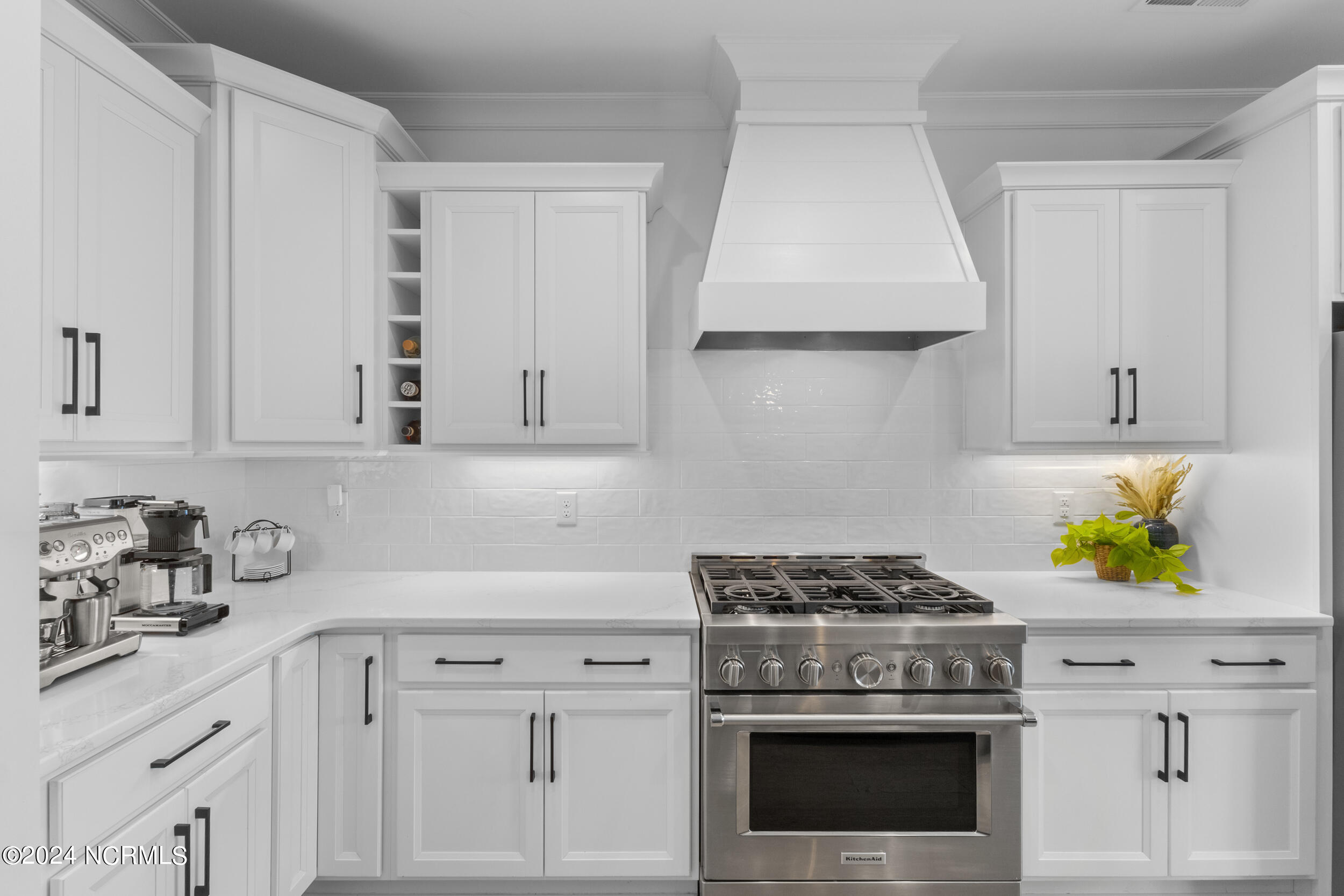 8205 Moss Bridge Court